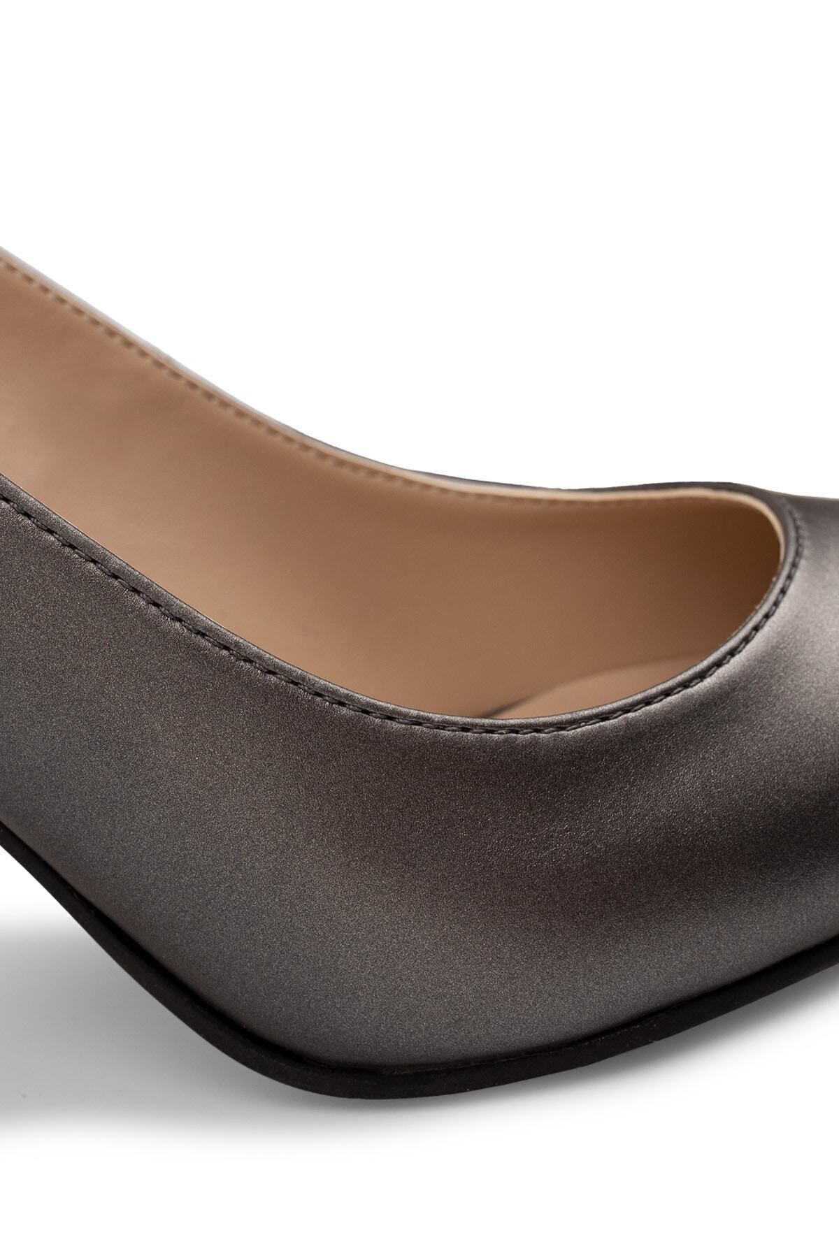 Deery-Gray Women's Classic Heeled Shoes 02029ZGRIM01 5