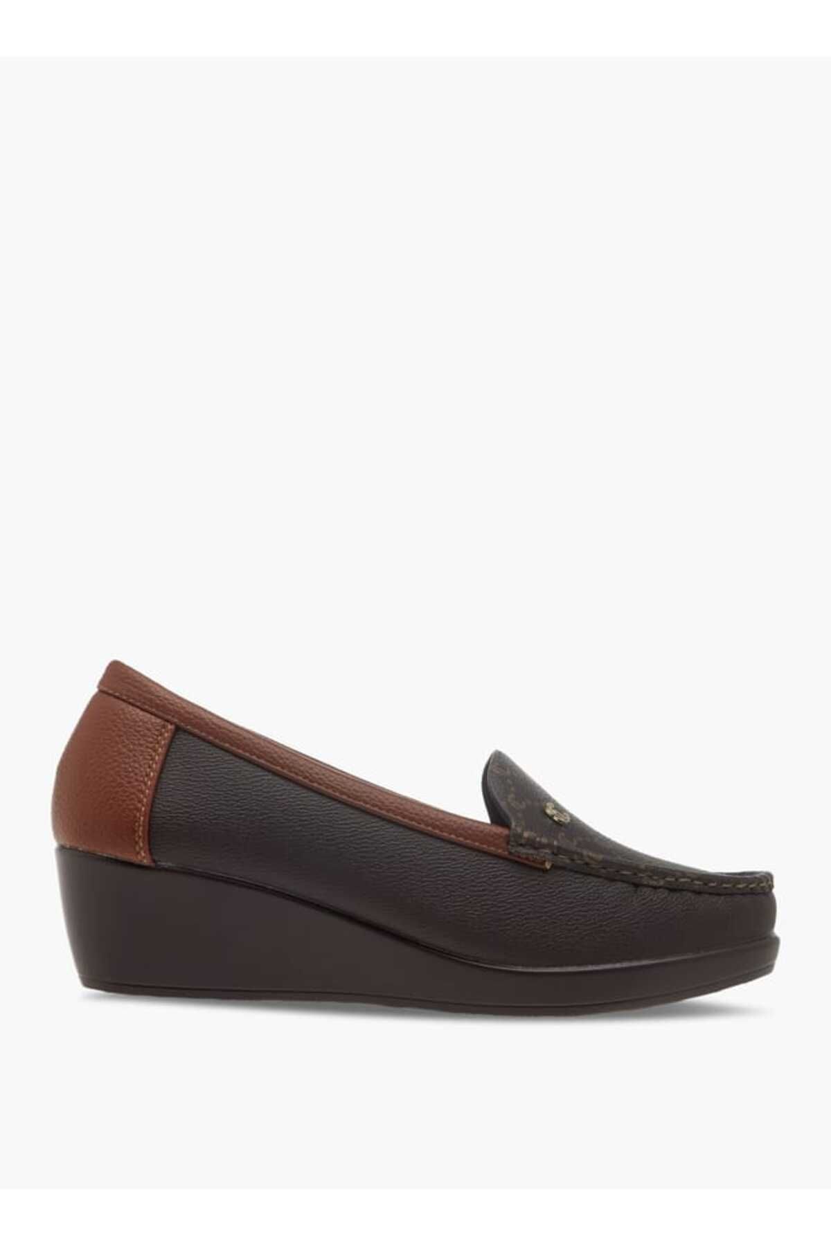 Le Confort-Textured Slip-On Loafers with Wedge Heels 3