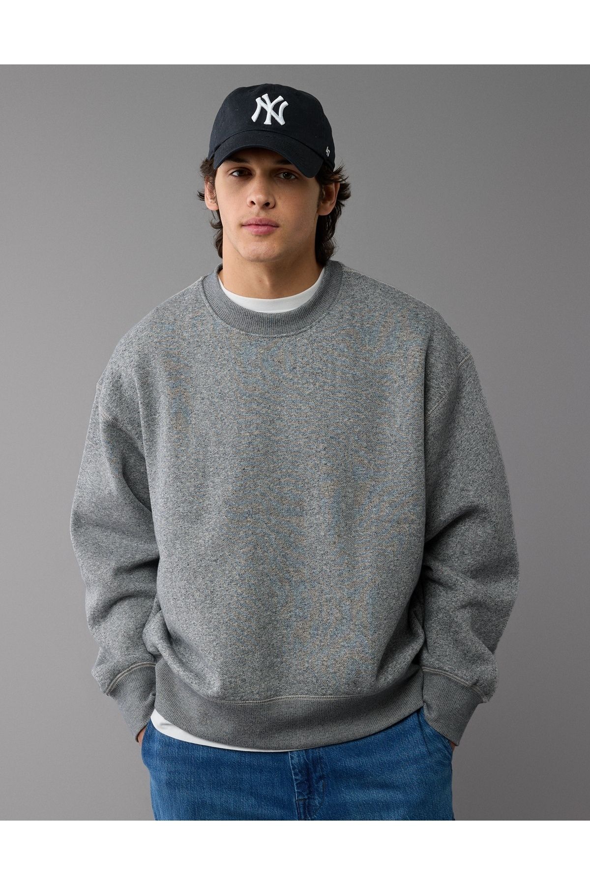 AMERICAN EAGLE-AE Crew Neck Sweatshirt 1