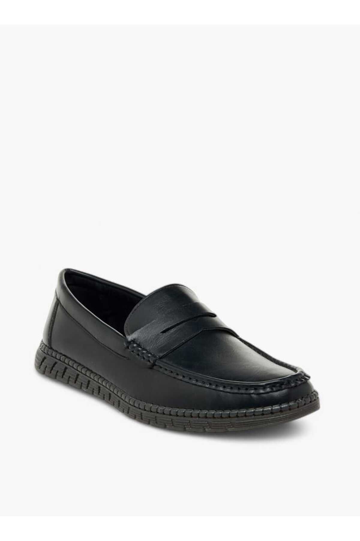 LBL by Shoexpress-Textured Slip-On Loafers with Cutout Detail 2