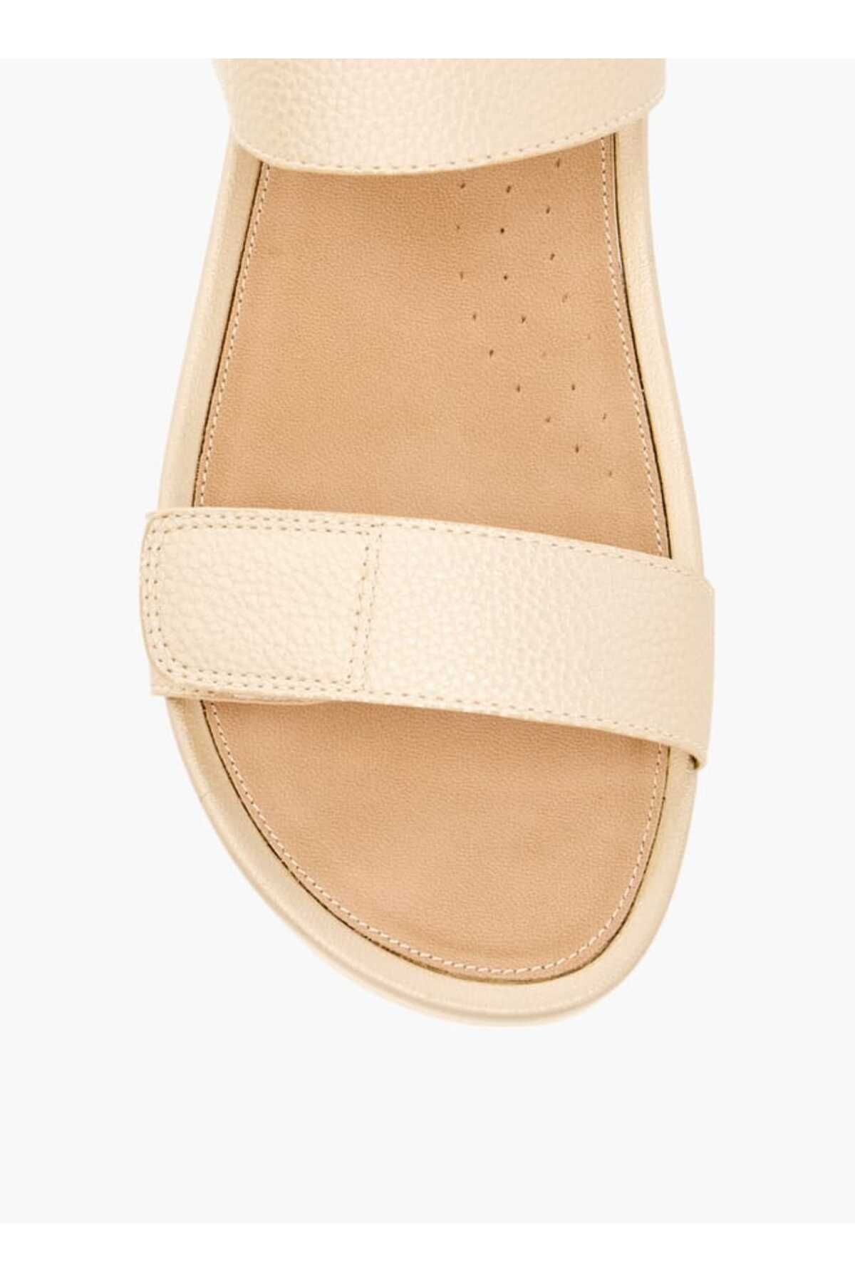 Flora Bella by Shoexpress-Flora Bella Textured Strap Sandals with Hook and Loop Closure 4