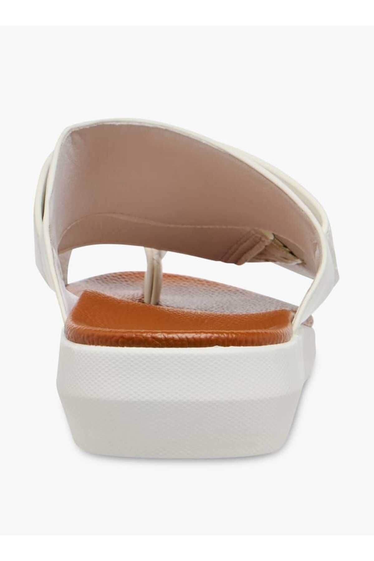 LBL by Shoexpress-Textured Slip-On Arabic Sandals with Toe Loop Detail 4