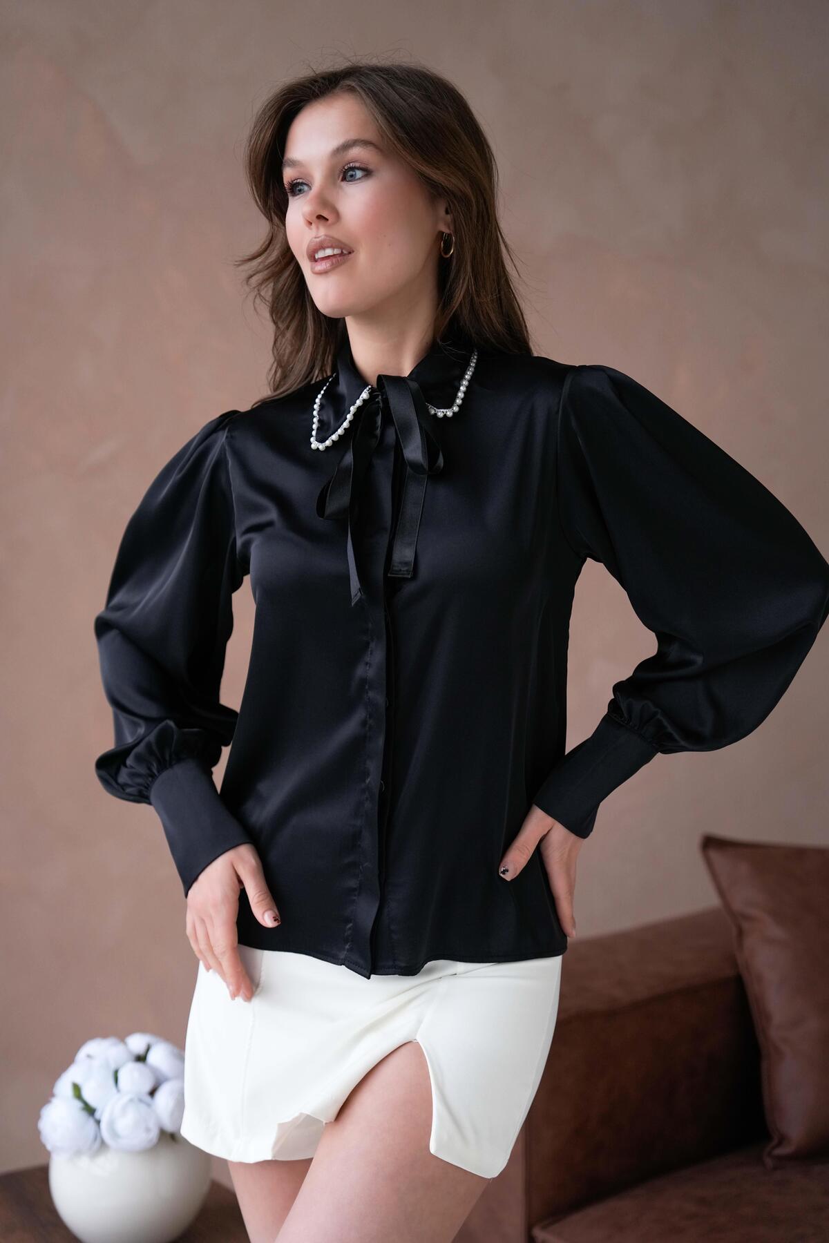 minaaise  Kadın Siyah İnci Detaylı Aksesuarlı Saten Gömlek 29054 - Görsel 6