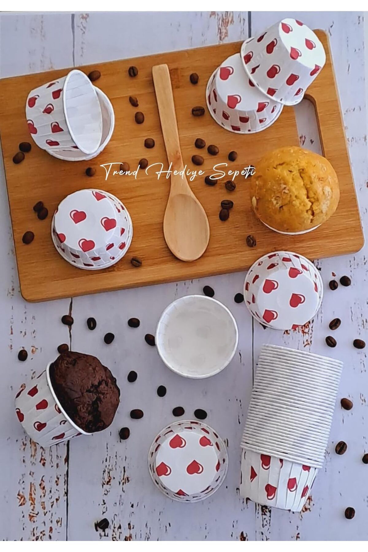STOREMAX buxystorem Hediye Sepeti 50'li Kalpli Muffin Kek Kalıbı, Kek Kapsülü Cupcake Kalıbı, Airfryer