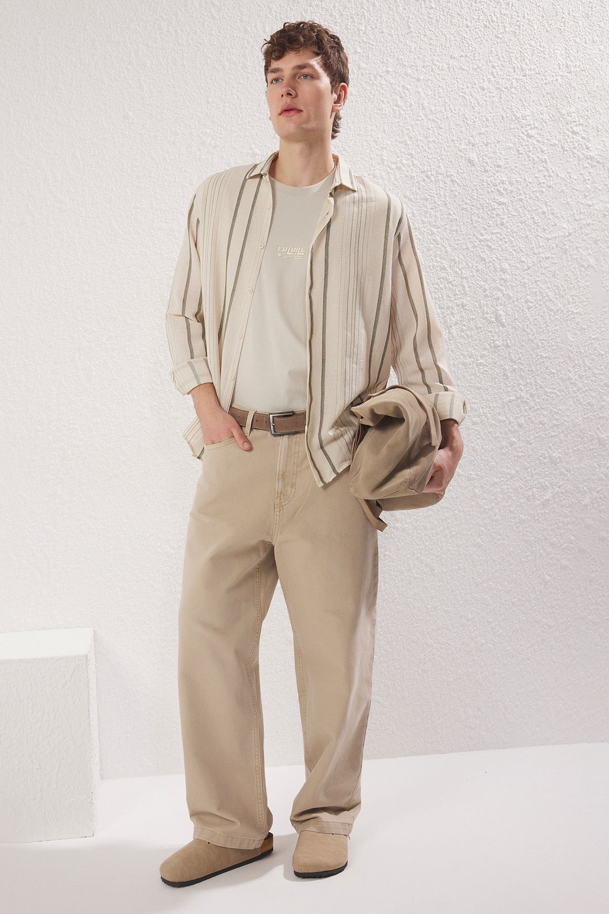 complete the look image