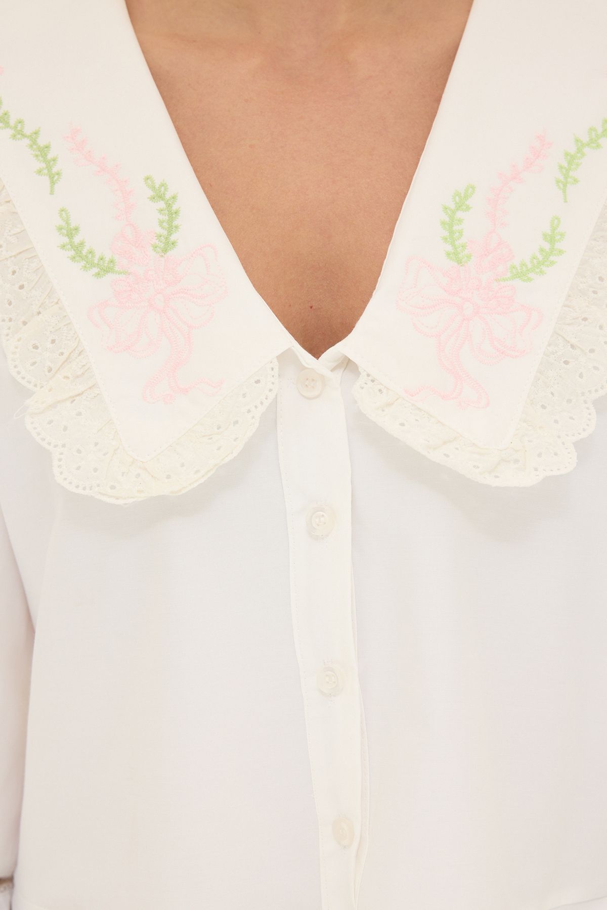 Trendyol Collection-Ecru V-Neck Embroidery Detail Ruffle Shirt Twoss25Go00103 3