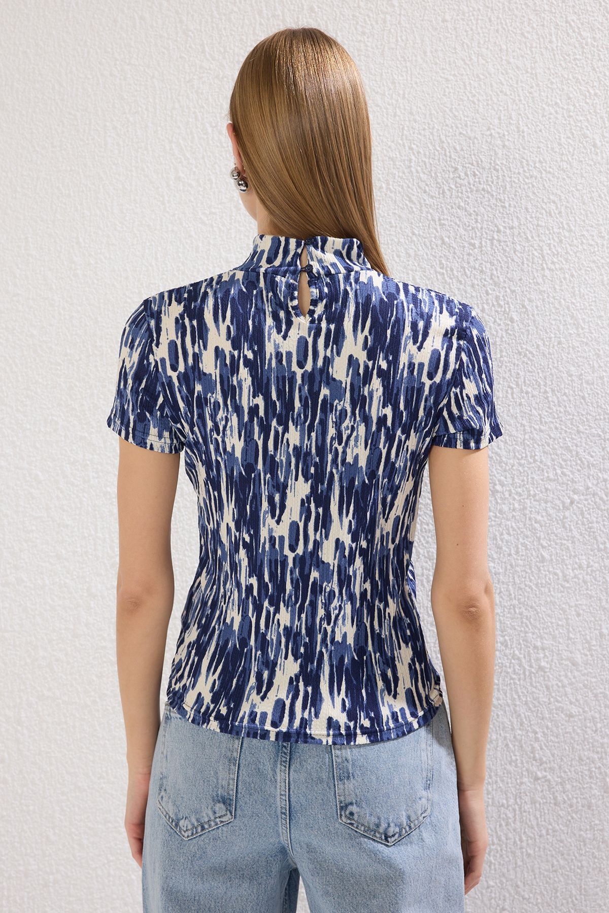 Trendyol Collection-Πλεκτή μπλούζα με εμπριμέ μπλουζάκι με εμπριμέ μπλουζάκι με ανάγλυφη υφή TWOSS25BZ00396 3