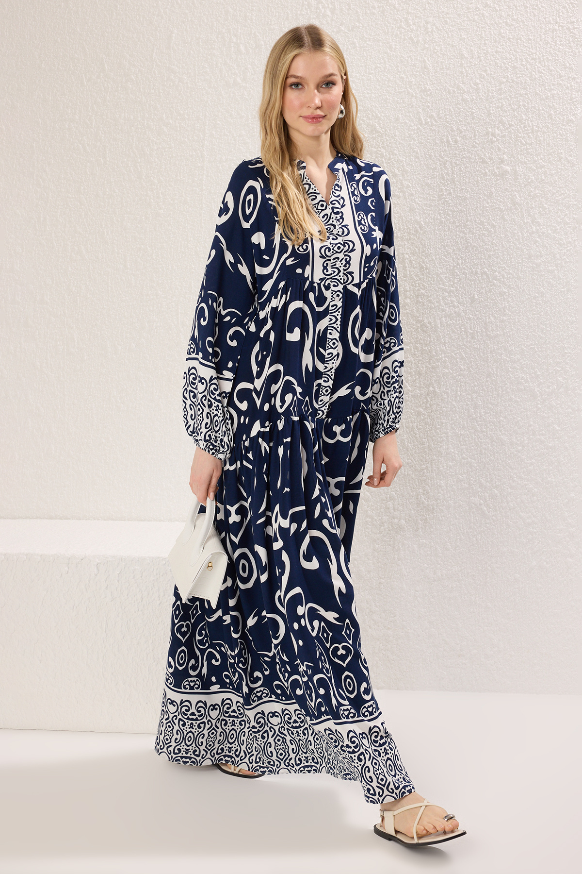 Trendyol Modest Indigo Patterned Viscose Woven Dress Tctss24Eb00221