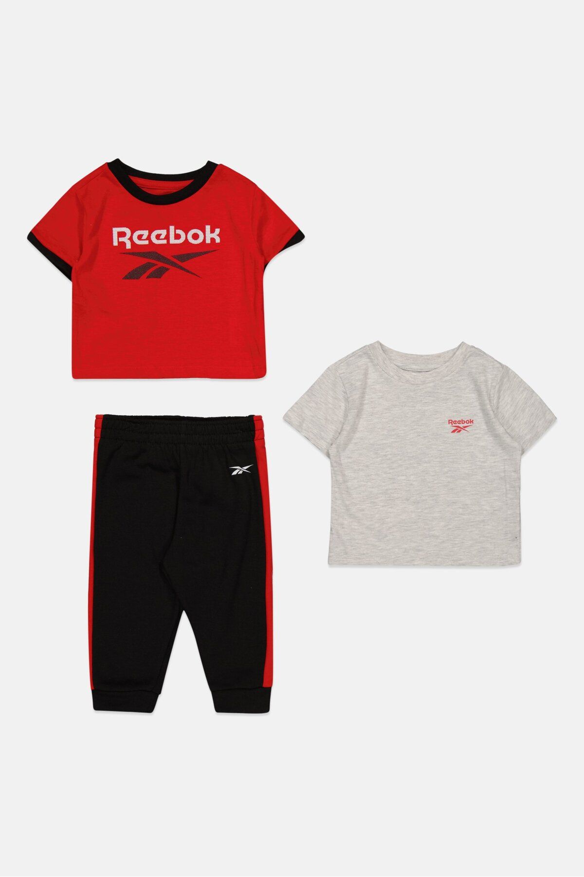 Reebok-تي شيرت رياضي بشعار العلامة التجارية للأولاد الصغار مكون من 3 قطع وسراويل رياضية باللون الأسود 3