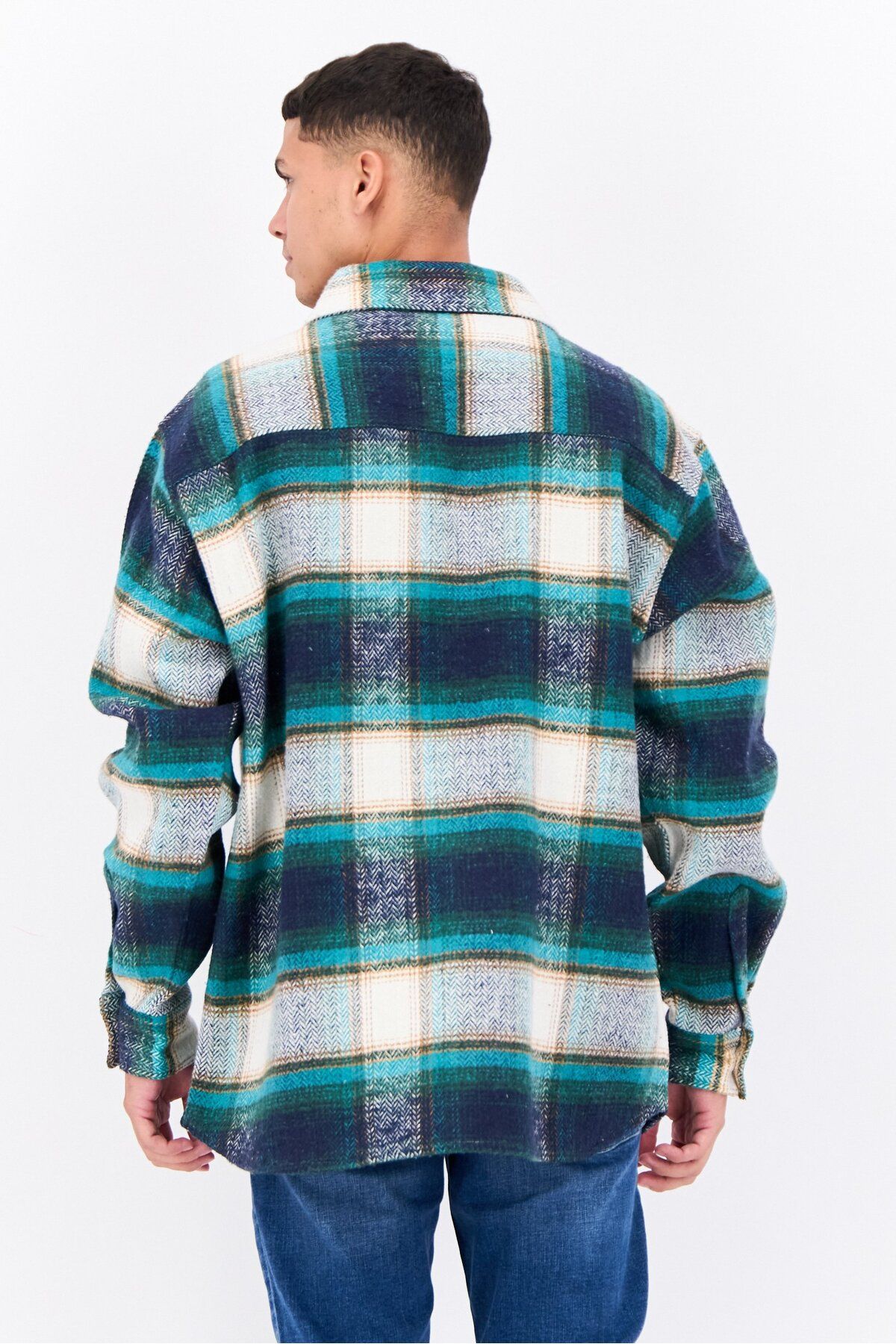 complete the look image
