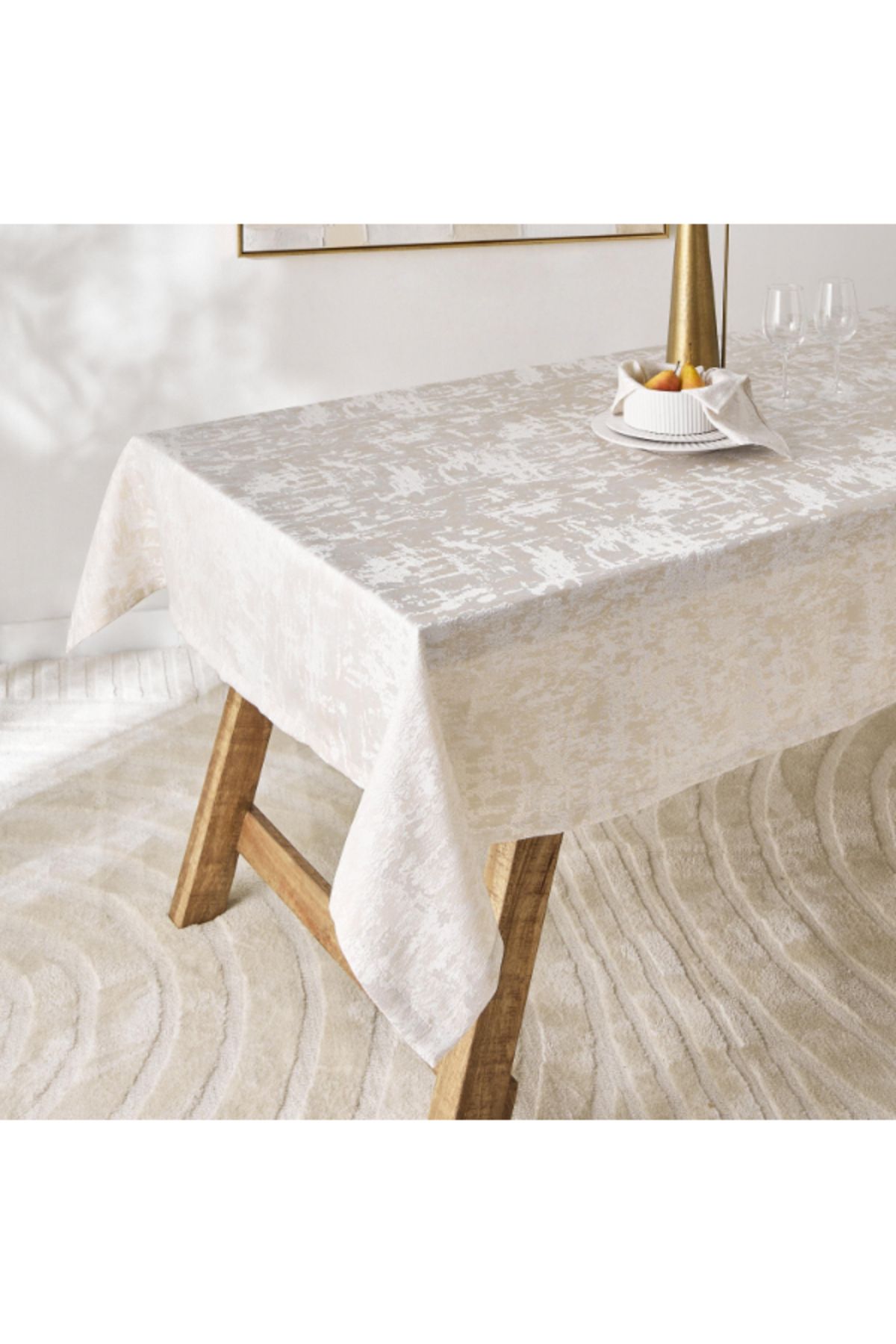 Home Box-Harper Marley Jacquard Tablecloth 140x200 cm 1