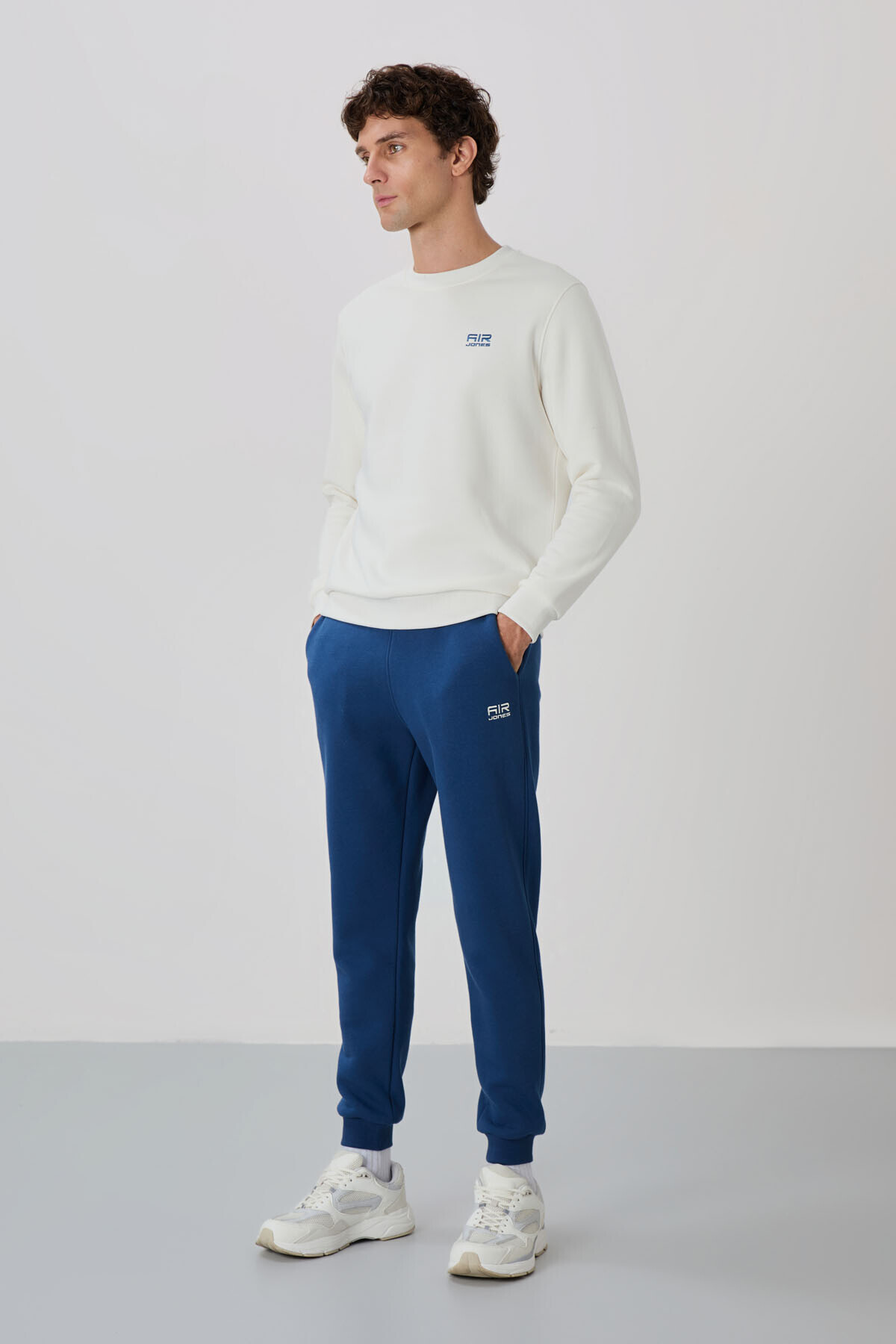 لباس ورزشی مردانه اندی اکرو رزگلد - 85190