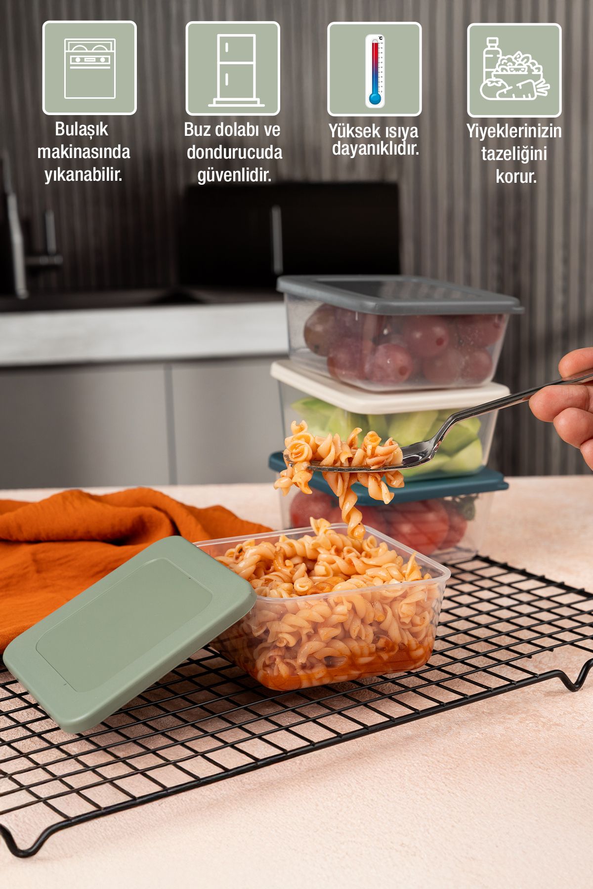 Sunplast-Pack of 4 Me Mini Storage Container with Lid, Food, Picnic Storage Container, Breakfast Set 4