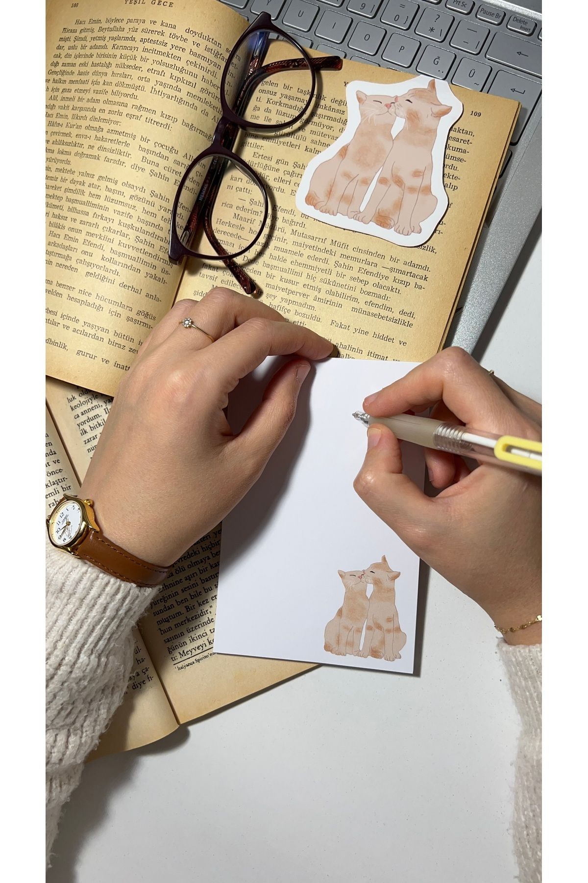 Handeto Kraft-Cat Themed Notepad Check Pluck Notebook, Glue Memo Pad, A6 Notebook, Unlined Notebook 3