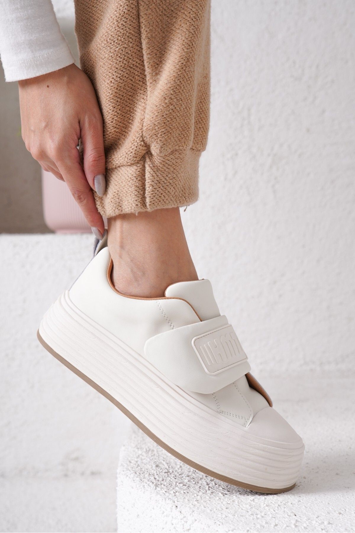 Guja-Cırtlı Ithal Kadın Rahat Günlük Sneakers 2