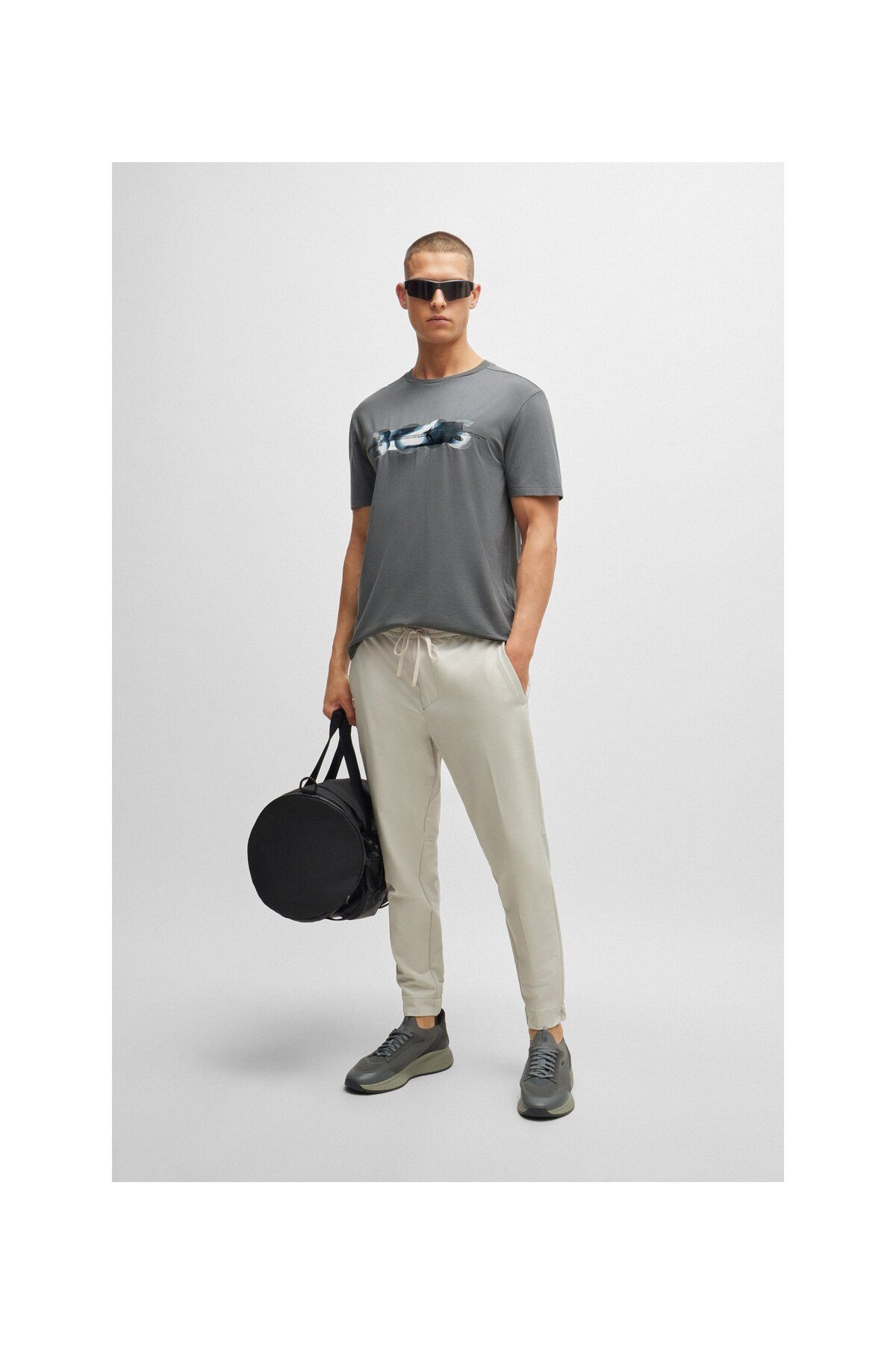 تی شرت مردانه در جلو و عقب اسکیت الگوی پنبه ای مخلوط T SHIRT BOSS