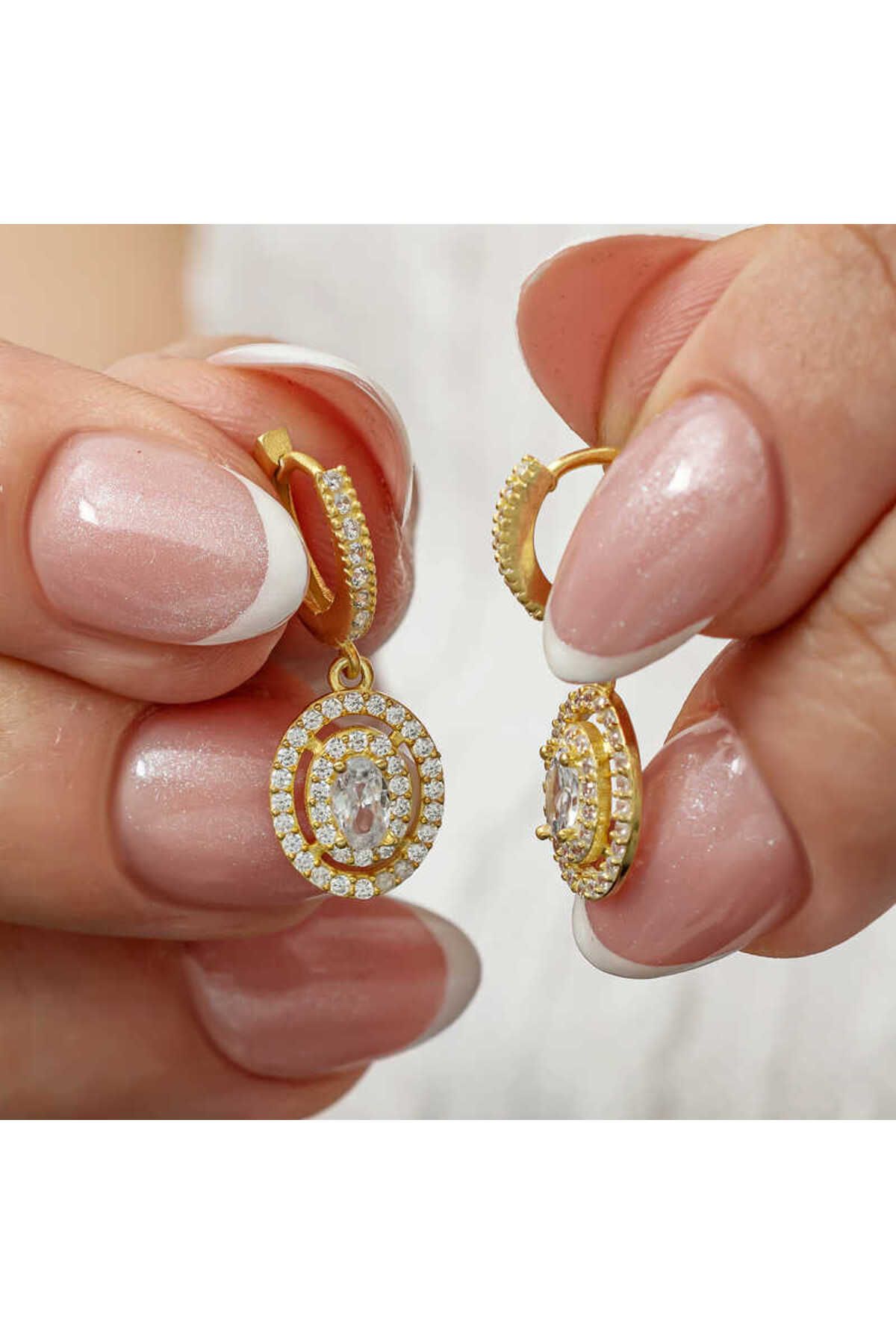 utku soydan Gümüş Gold Oval Taşlı Sallantılı Küpe