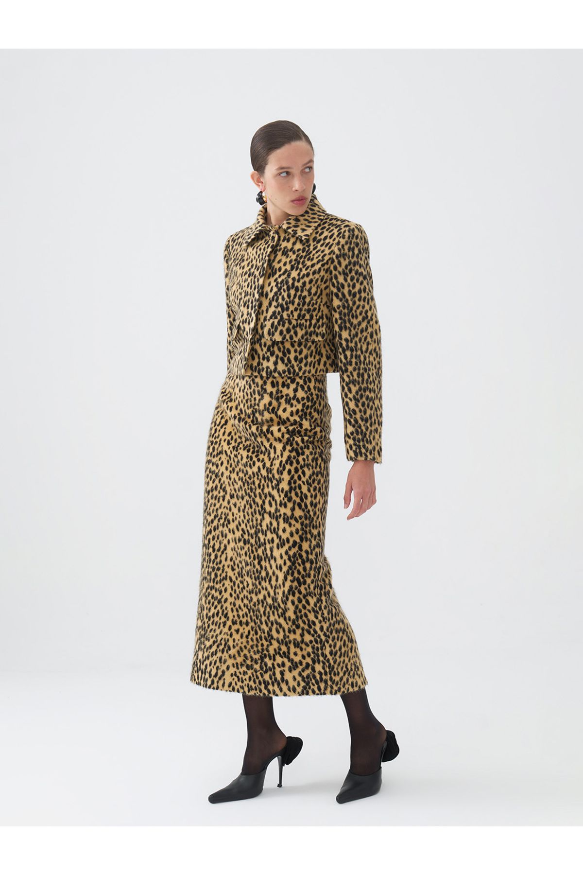 Nocturne-Leopard Pattern Jacket 3