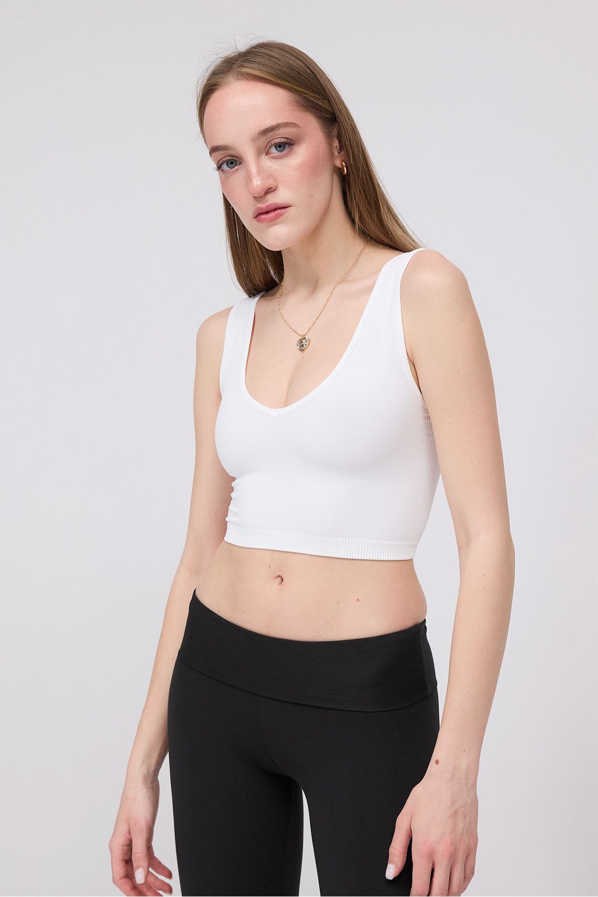 Addax-Αθλητής V-Neck Crop A008 6