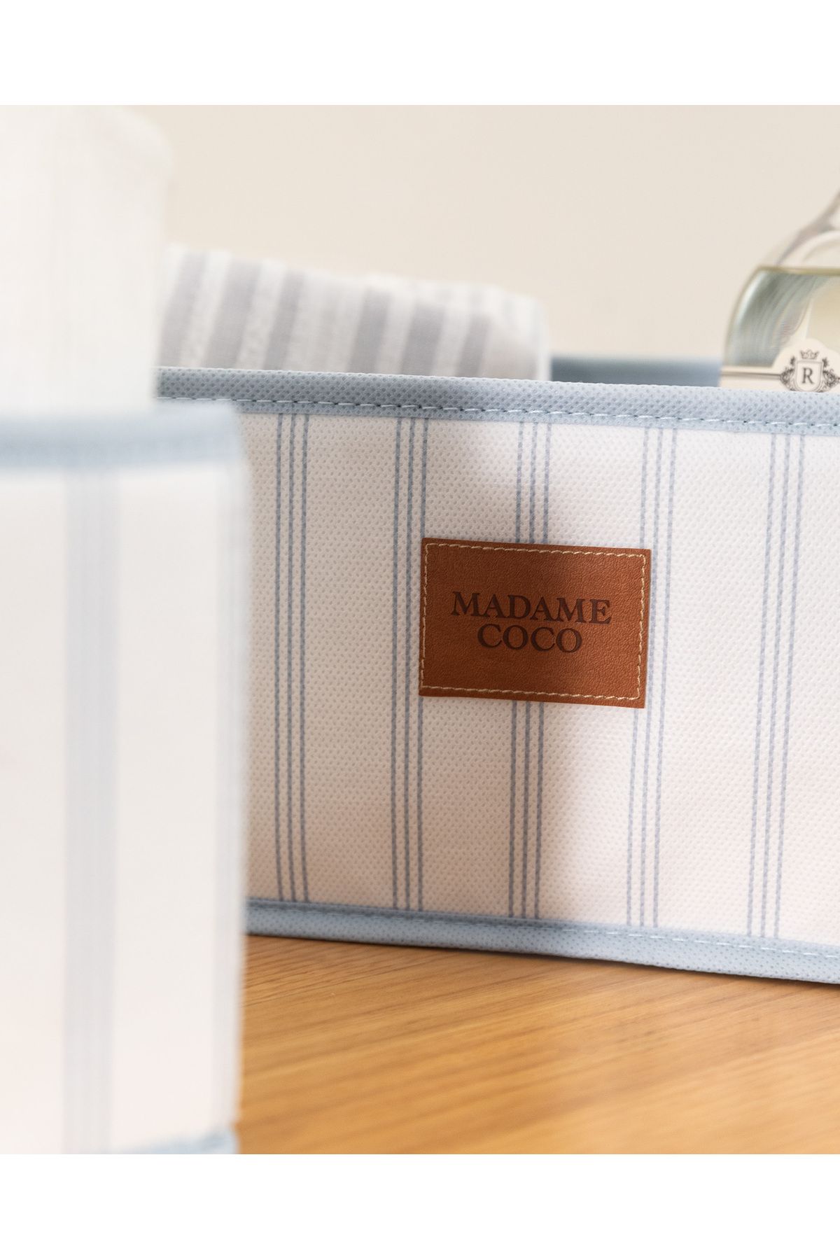 Madame Coco-Nuage 3 - Organizer Box with Compartments 5
