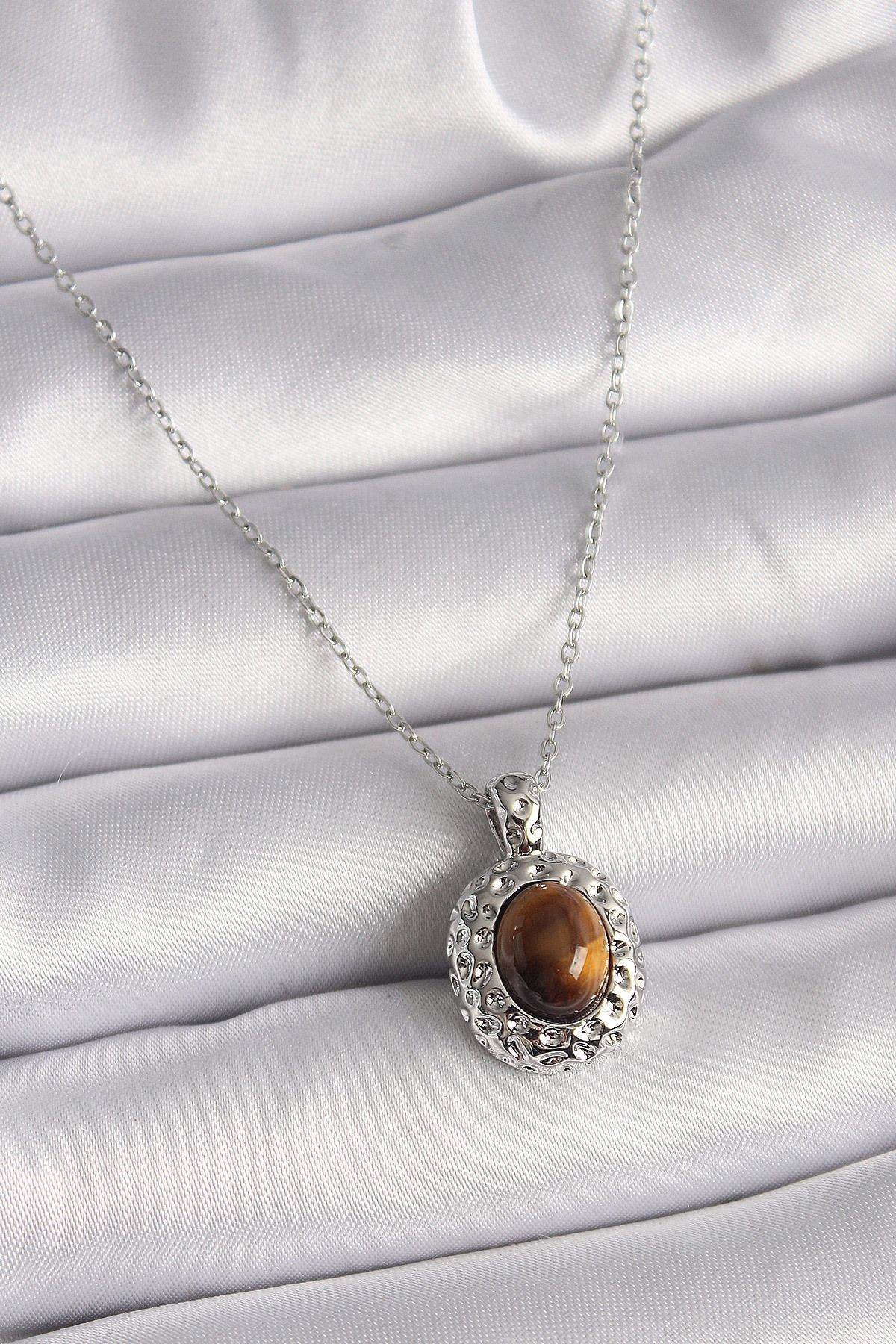 MMB Boutique 316L Çelik Gümüş Renk Zincir Kehribar Boncuk Model Kadın Kolye