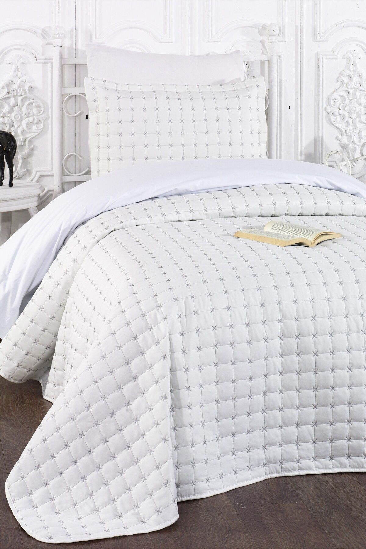 Levanzo-Alden Cream Gray Single Bedspread 1