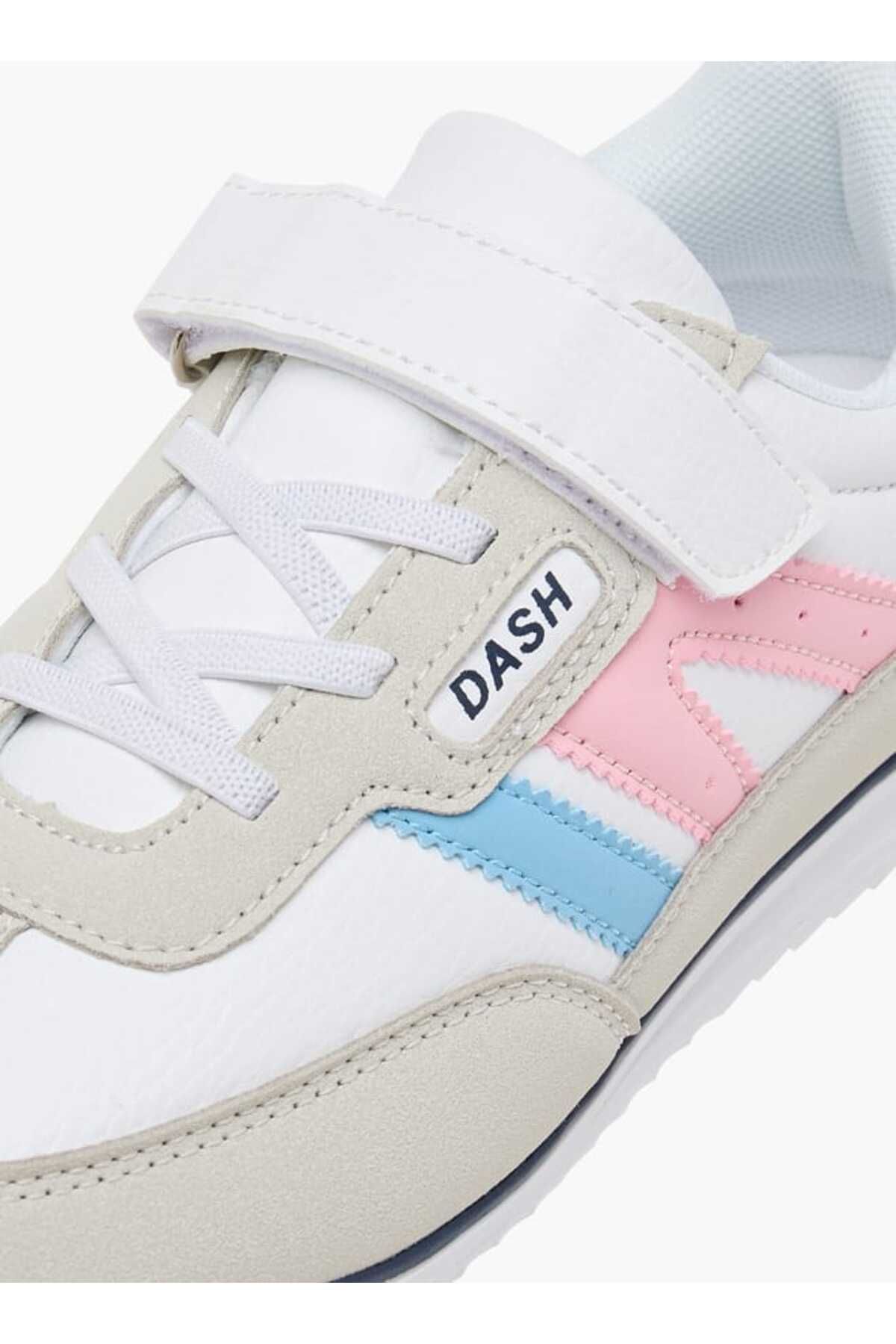 Dash-Panelled Sneakers with Hook and Loop Closure 4