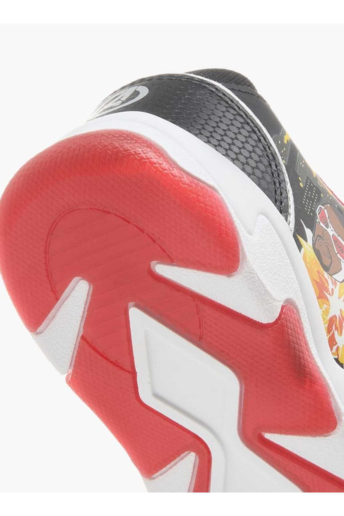 Marvel-Avengers Print Light-Up Sneakers with Hook and Loop Closure 5