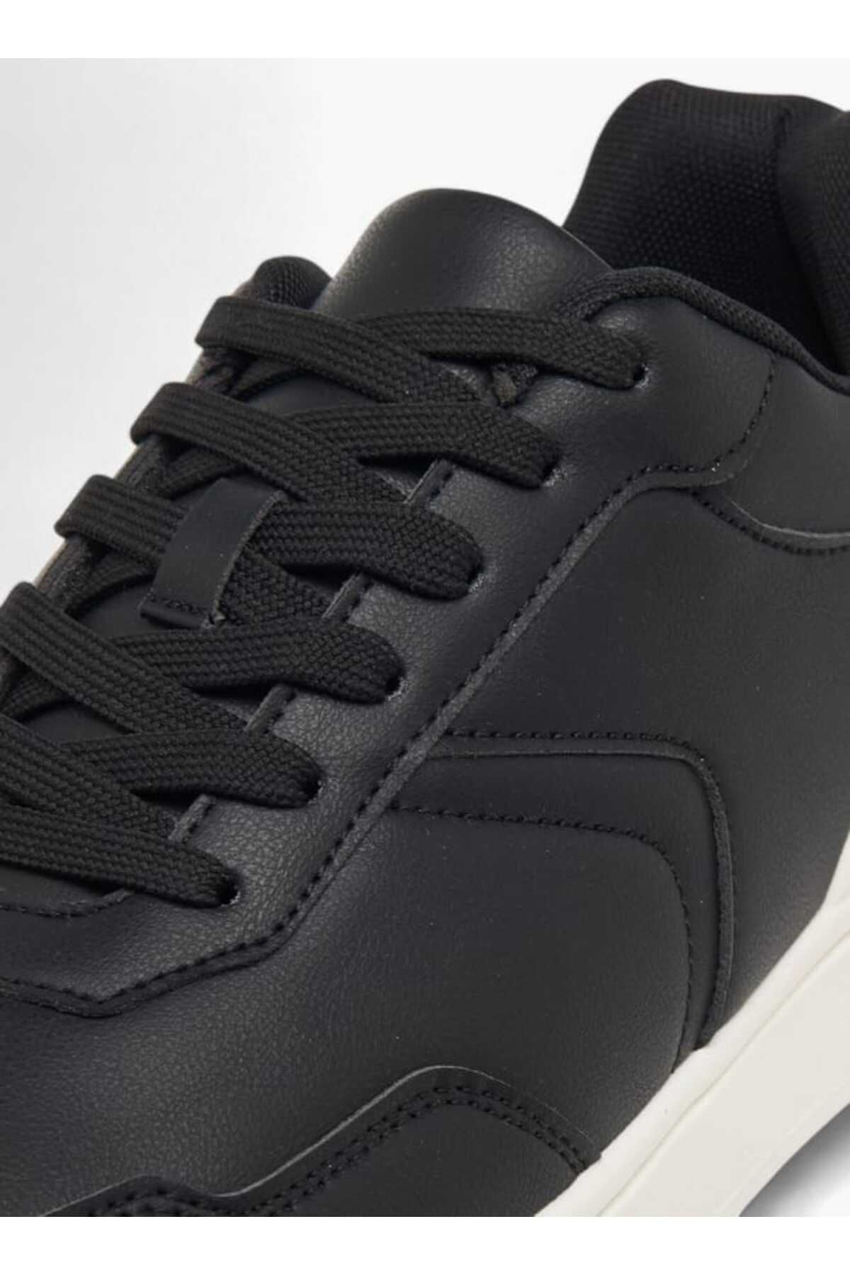 LBL by Shoexpress-LBL by Shoexpress Panelled Sneakers with Lace-Up Closure 4