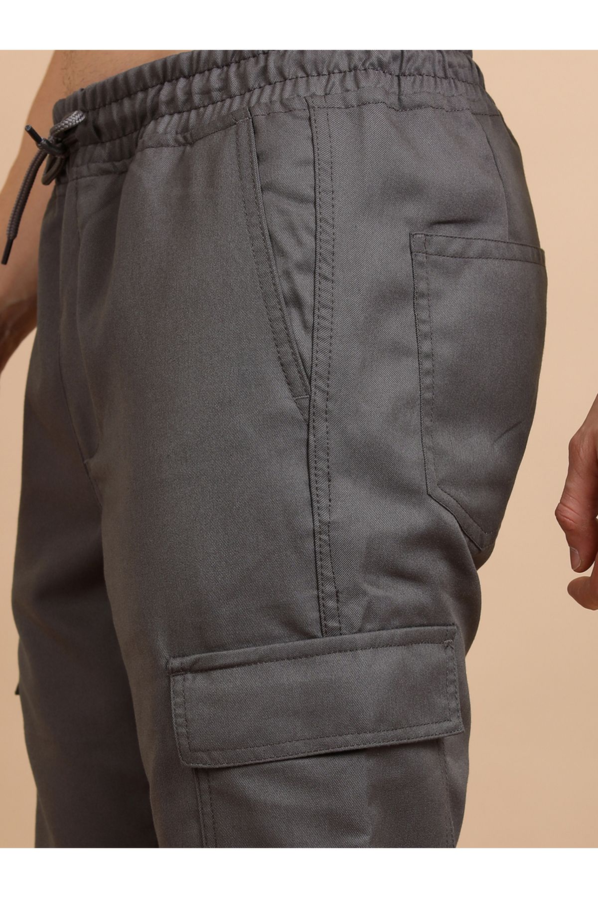 Highlander By Styli-Mid Rise Slim Fit Drawstring Cargo Joggers 5