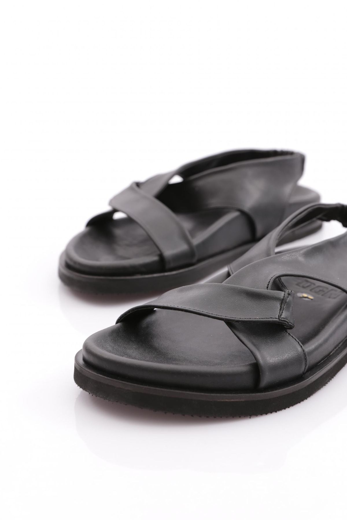 صندل زنانه SANDALS CROSS BAND مشکی 41513372 Dgn