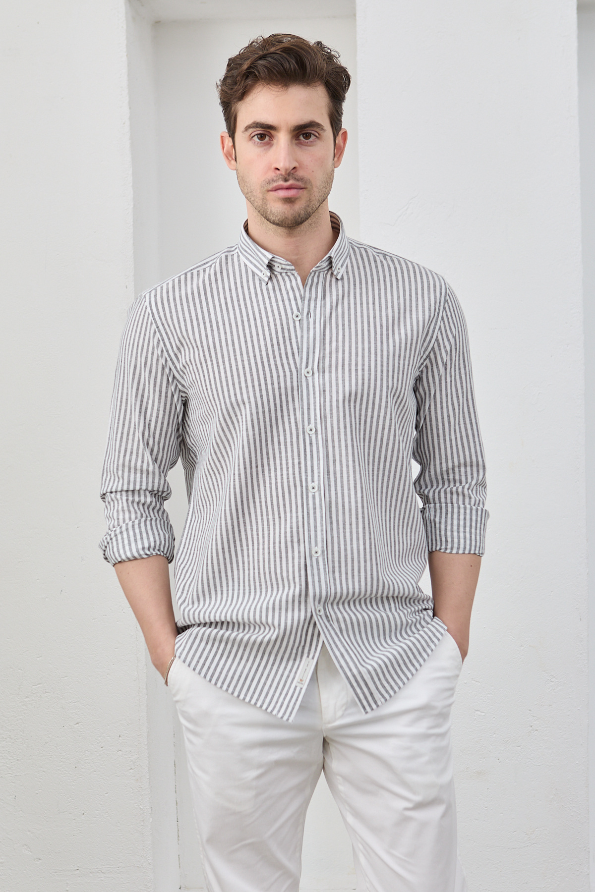 Erkek Gömlek Siyah Çizgili Pamuk Keten Modern Slim Fit Gömlek — مشکی G24 — تصویر 2 از 6