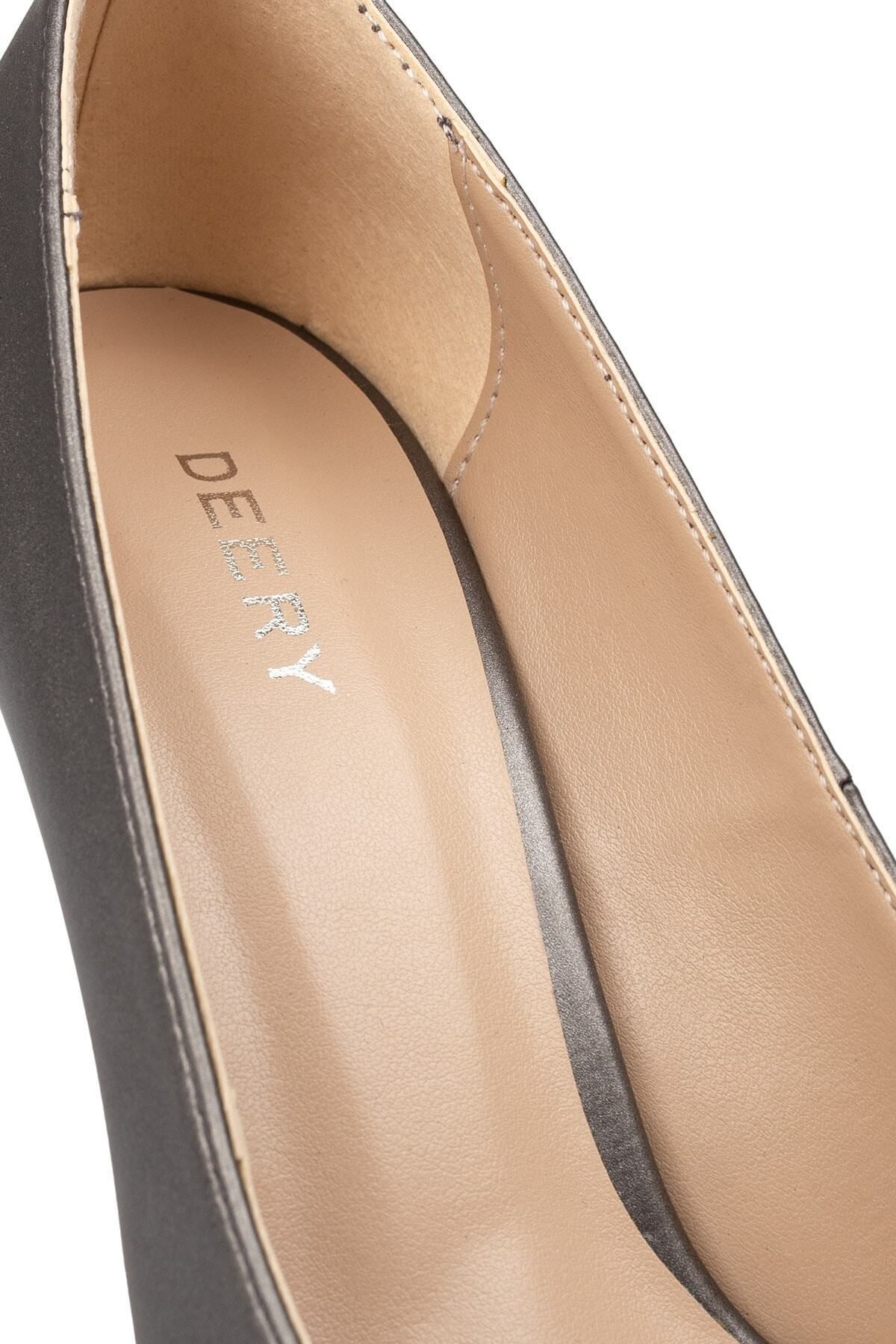 Deery-Gray Women's Classic Heeled Shoes 02029ZGRIM01 4