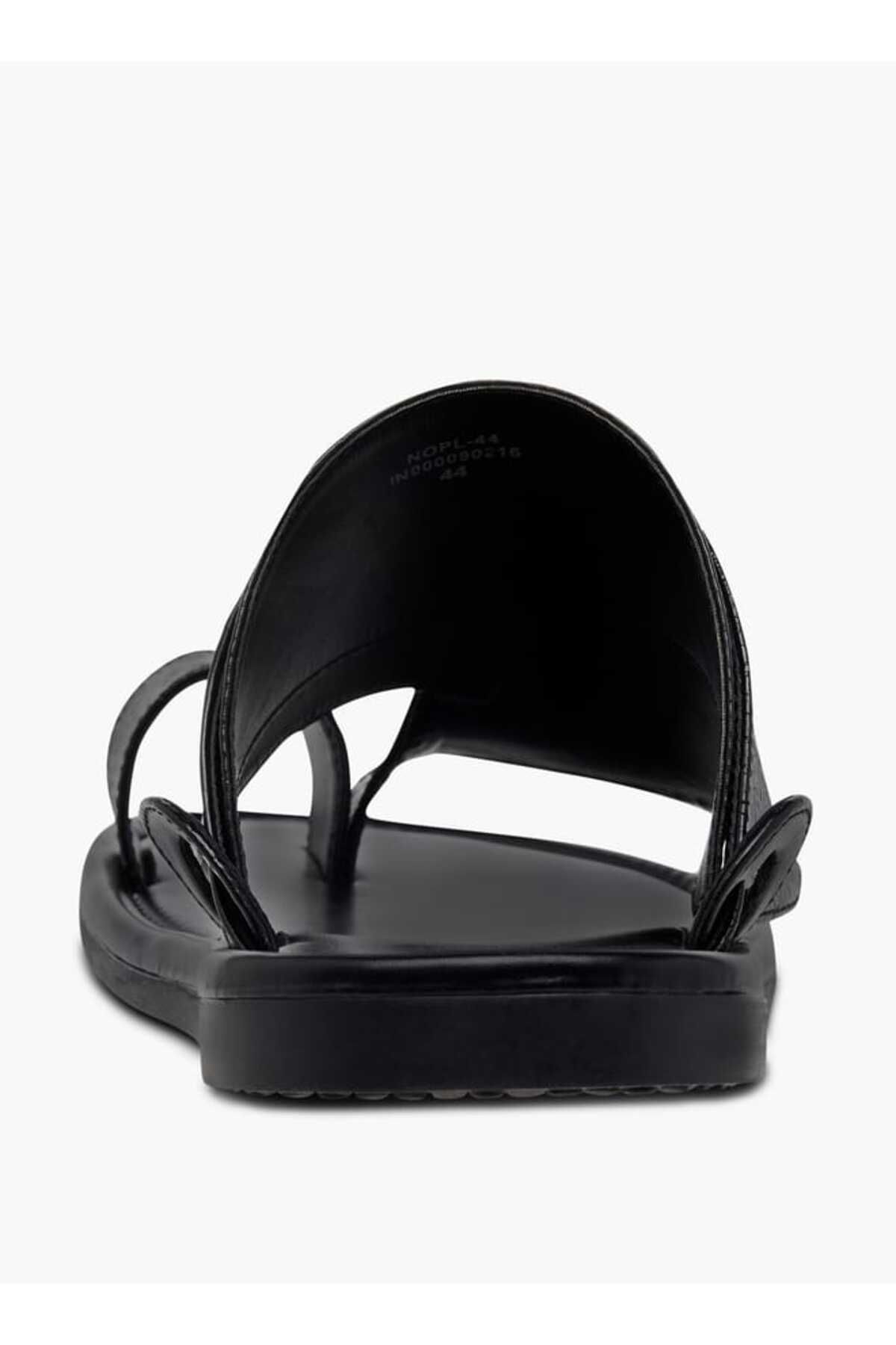 LBL by Shoexpress-Textured Slip-On Arabic Sandals with Toe Loop Detail 4