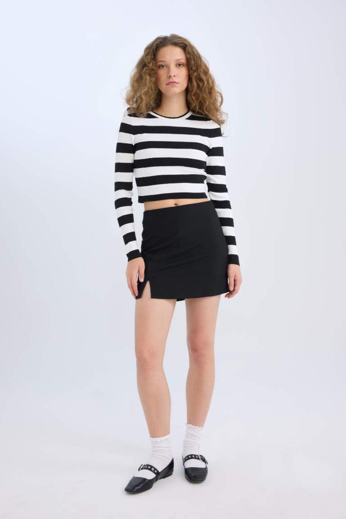 DeFacto-New Season High Waist Basic Plain Cotton Slit Lined Mini Skirt 1
