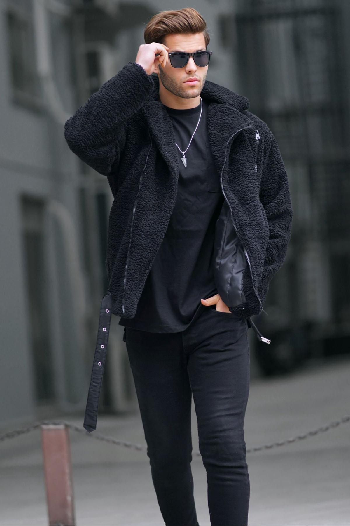 complete the look image