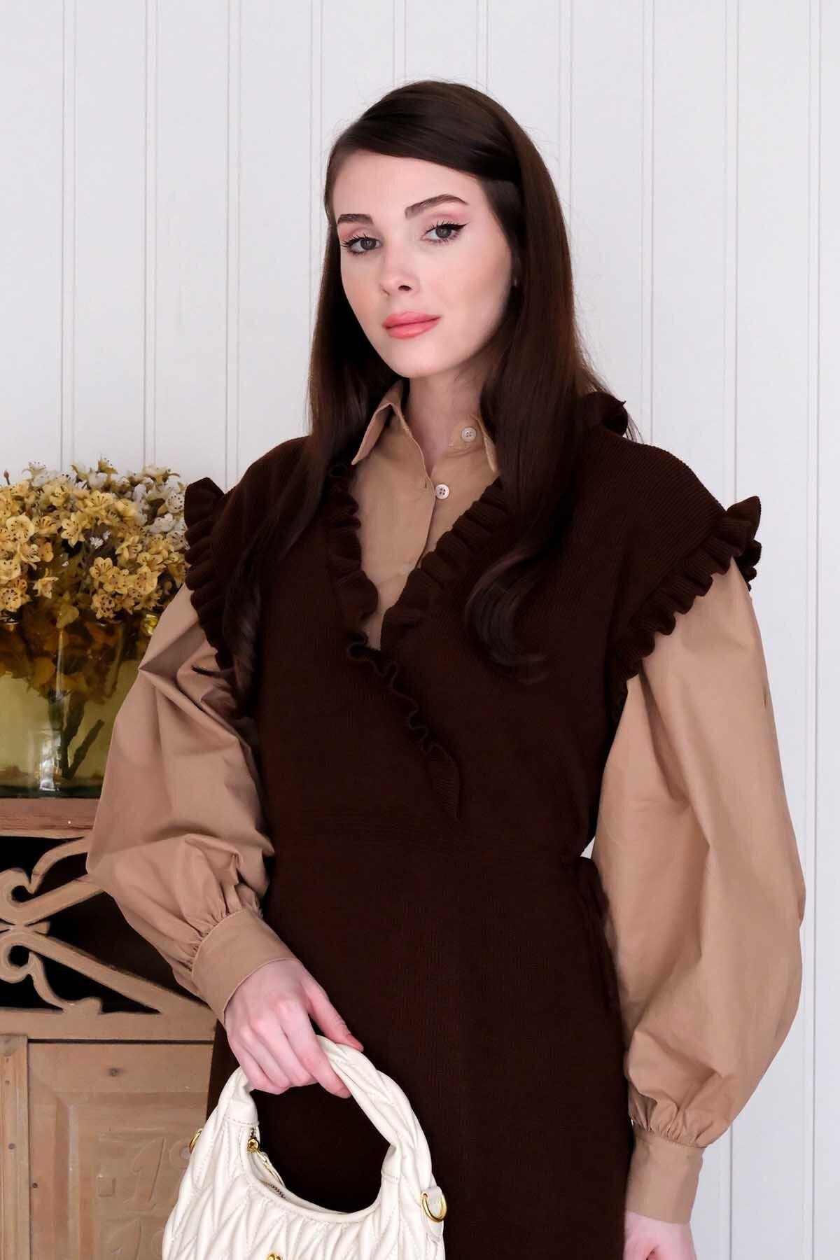 Ceylan Otantik-Bitter Brown Ruffle Collar Gilet 2