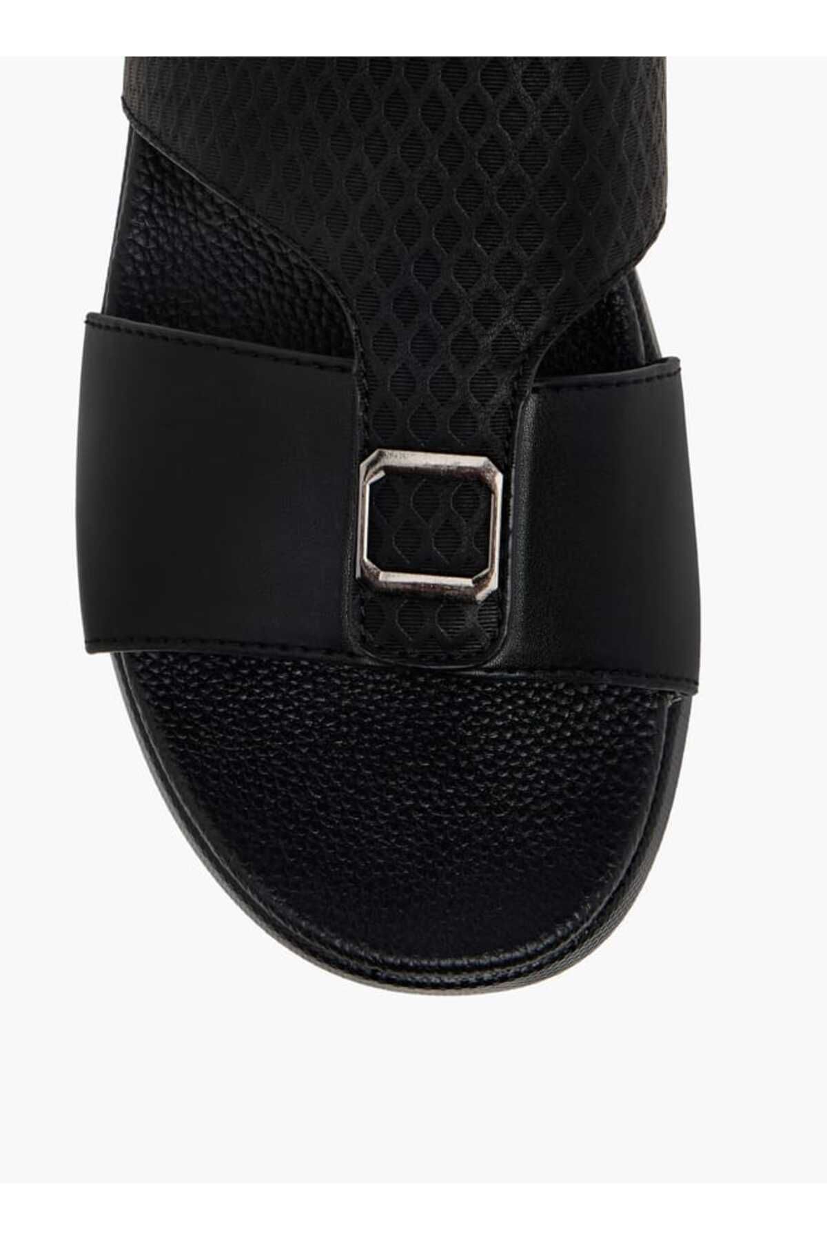 LBL by Shoexpress-Textured Slip-On Sandals with Metallic Detail 3