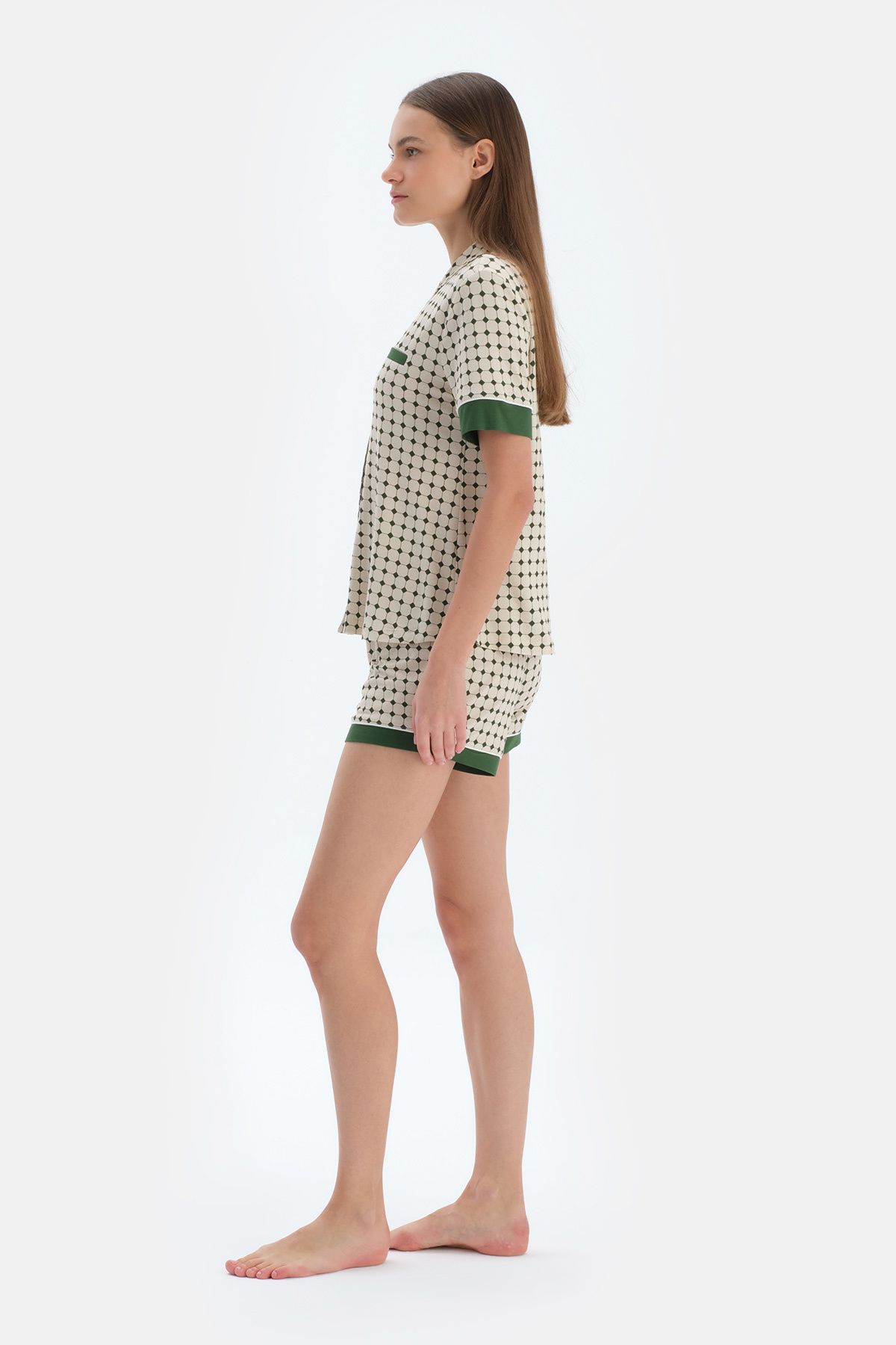 Ekru Geometrik Desenli Gömlek Şort Pijama Takımı - 3