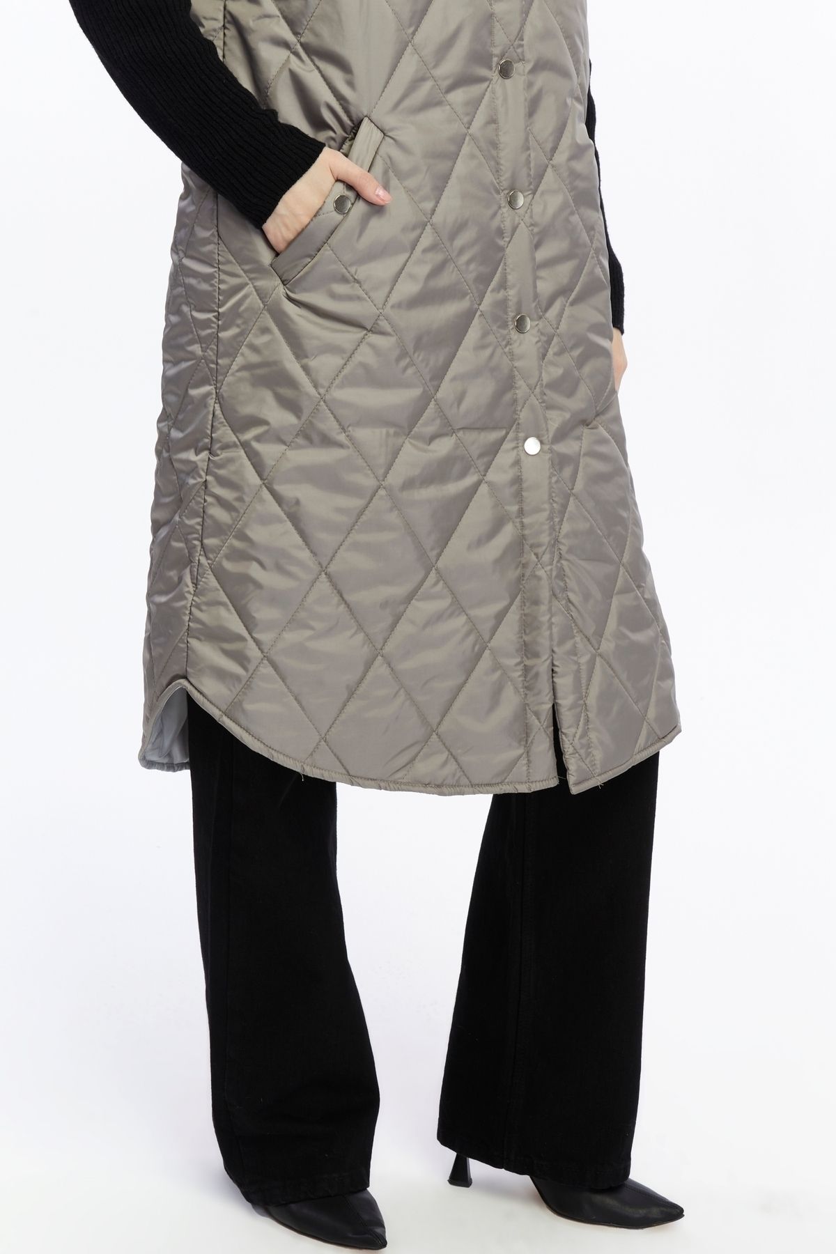 sehatex-Women's Long Quilted Puffer Vest with Snap Detail 5