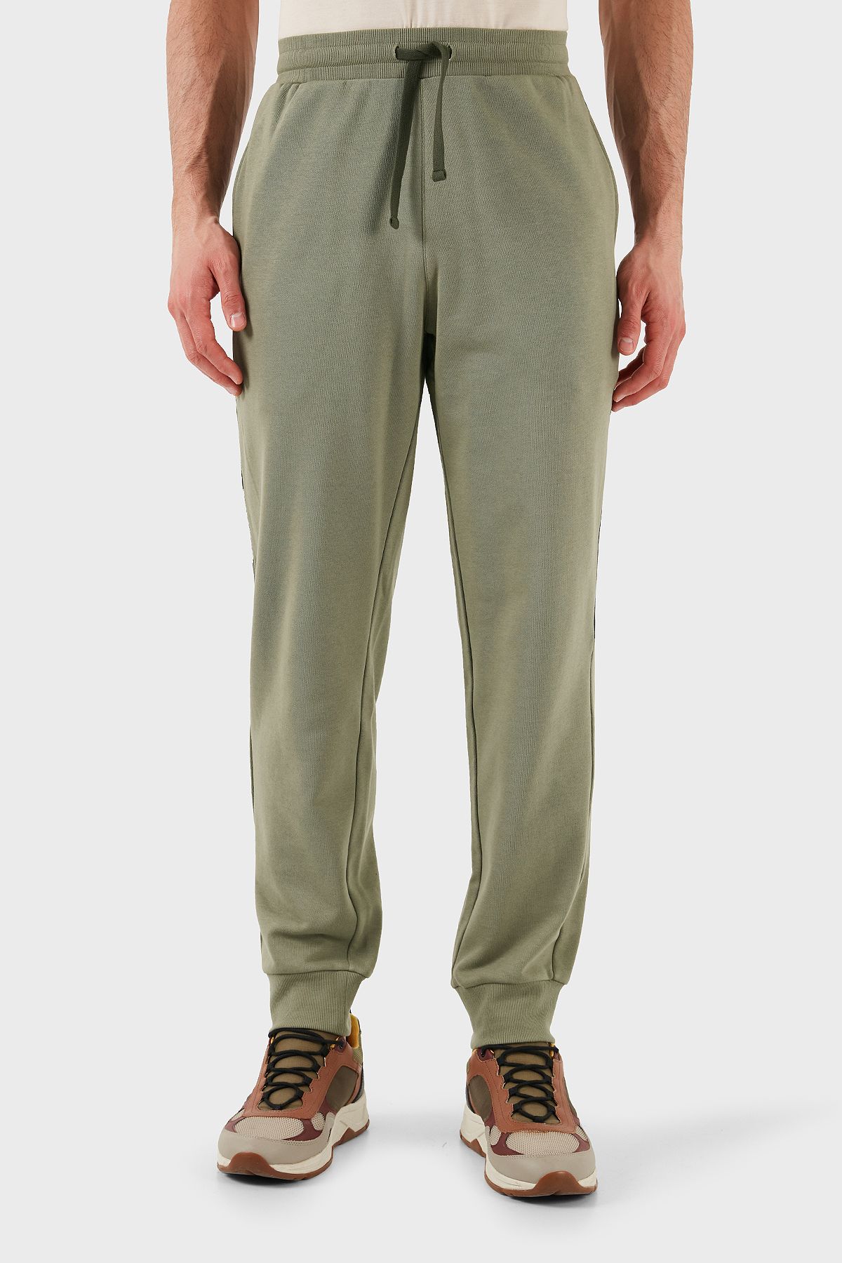 نشان‌واره شلوار نخی با تناسب الاستیک کمر آجدار شلوار مردانه EM000500 Emporio Armani