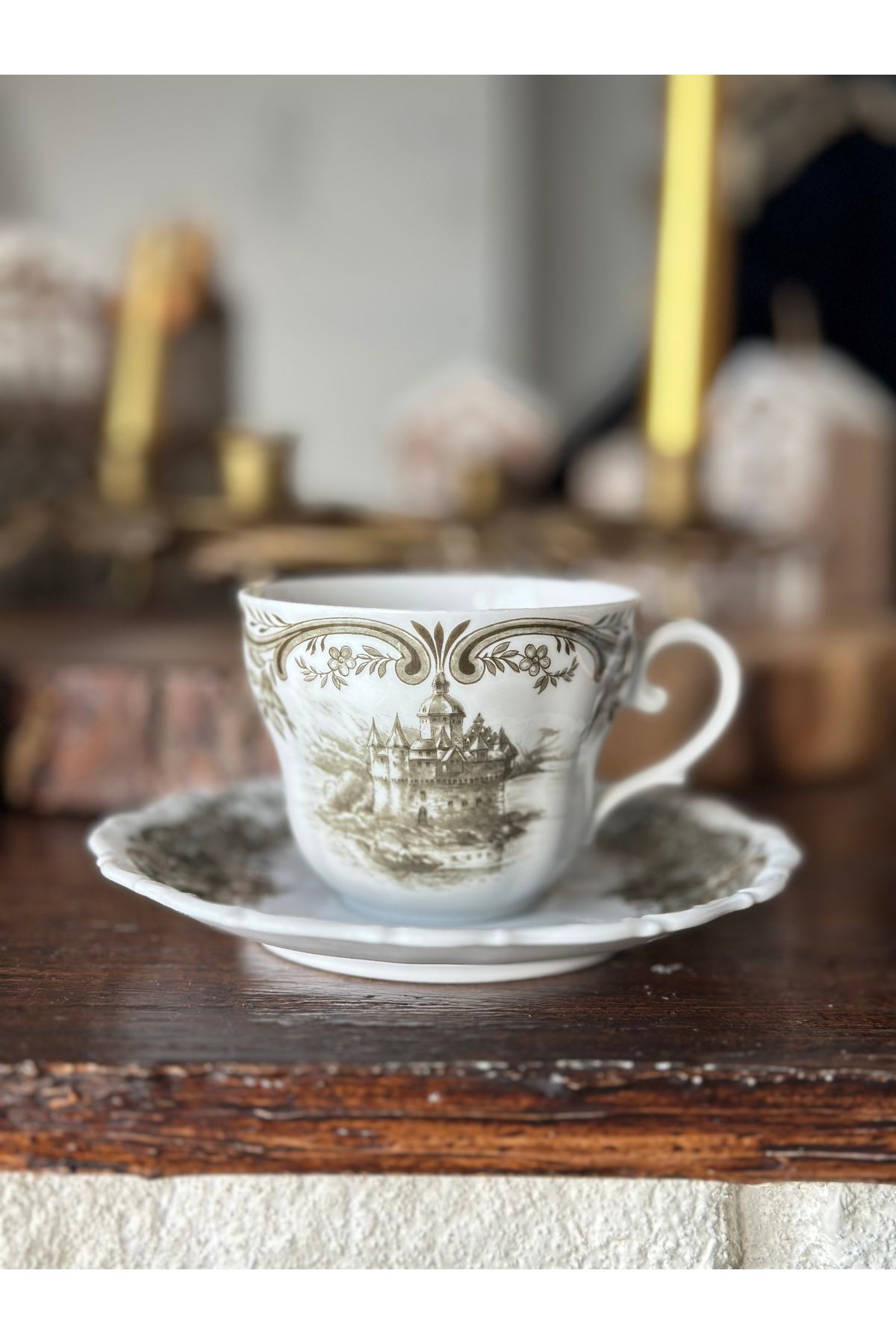 Bavaria-Antique Porcelain Bavaria Stamped Castle Patterned Brown Dark Green Teacup 1