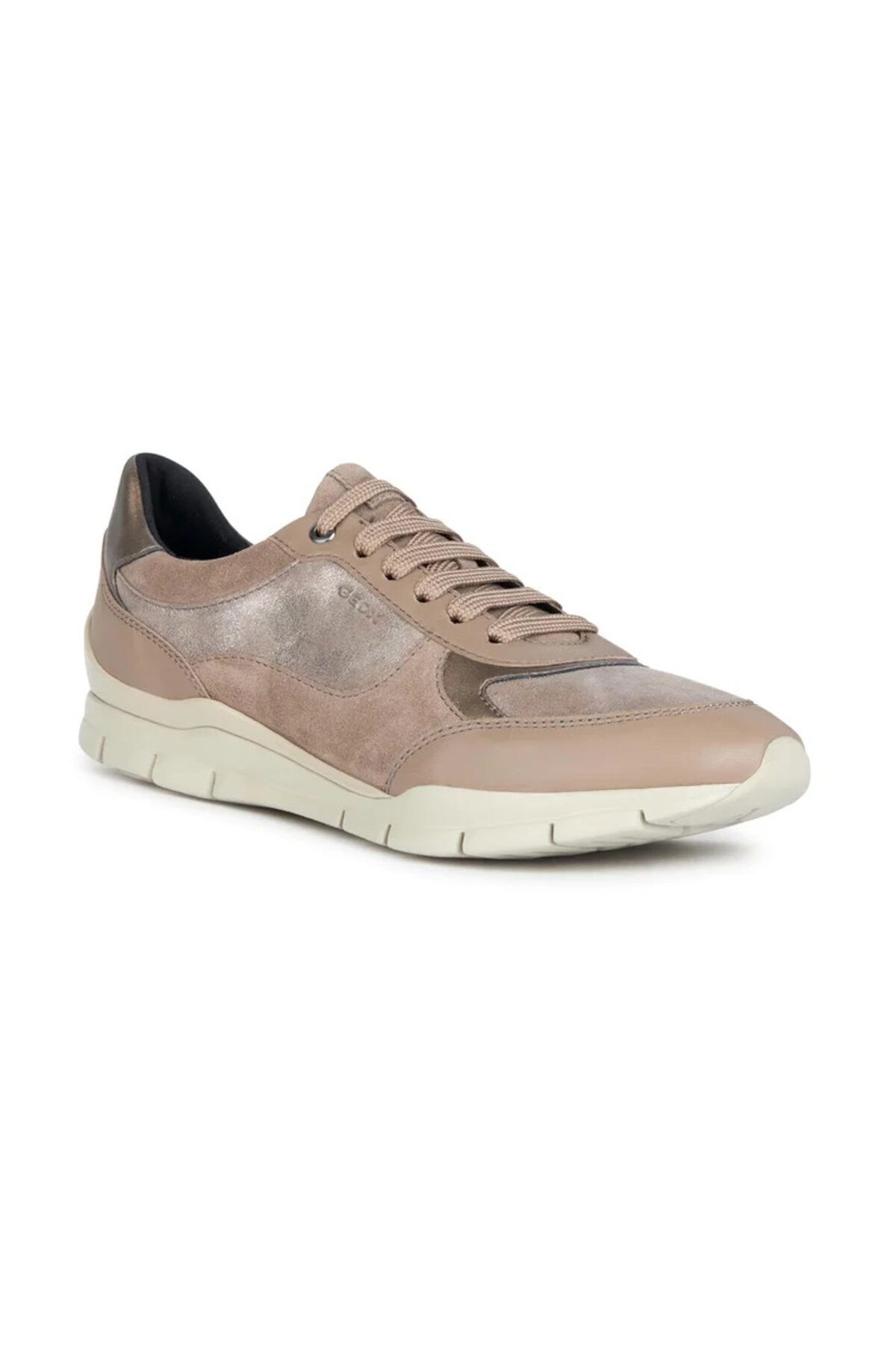 Geox-D SUKIE A ​​– CAPRA BRILL.+NAPPA 2