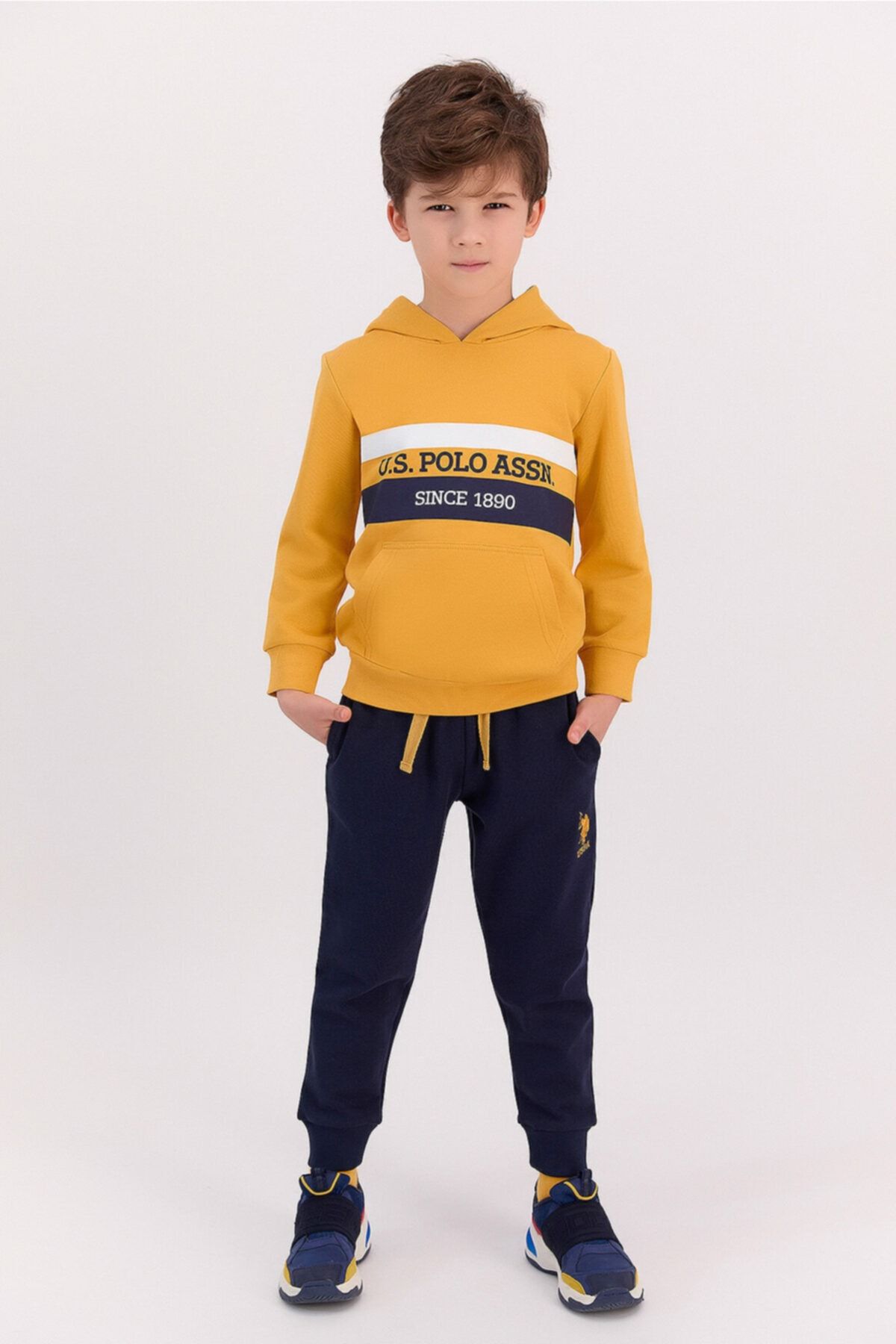 Tracksuit for 4 year old boy discount