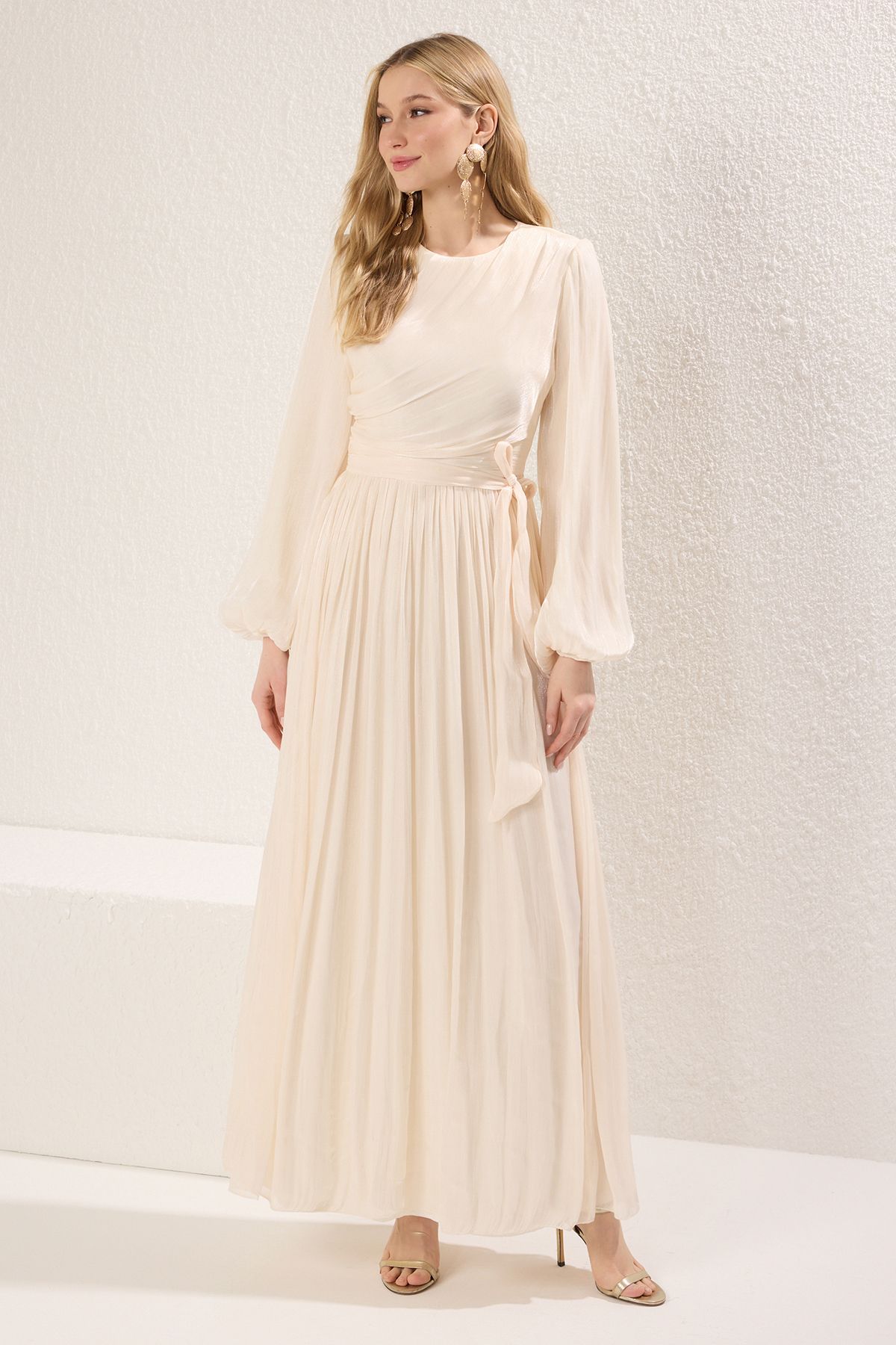 Trendyol Modest-Ecru šerpa třpytivá podšívka šifon svatební / šaty nevěsty 1