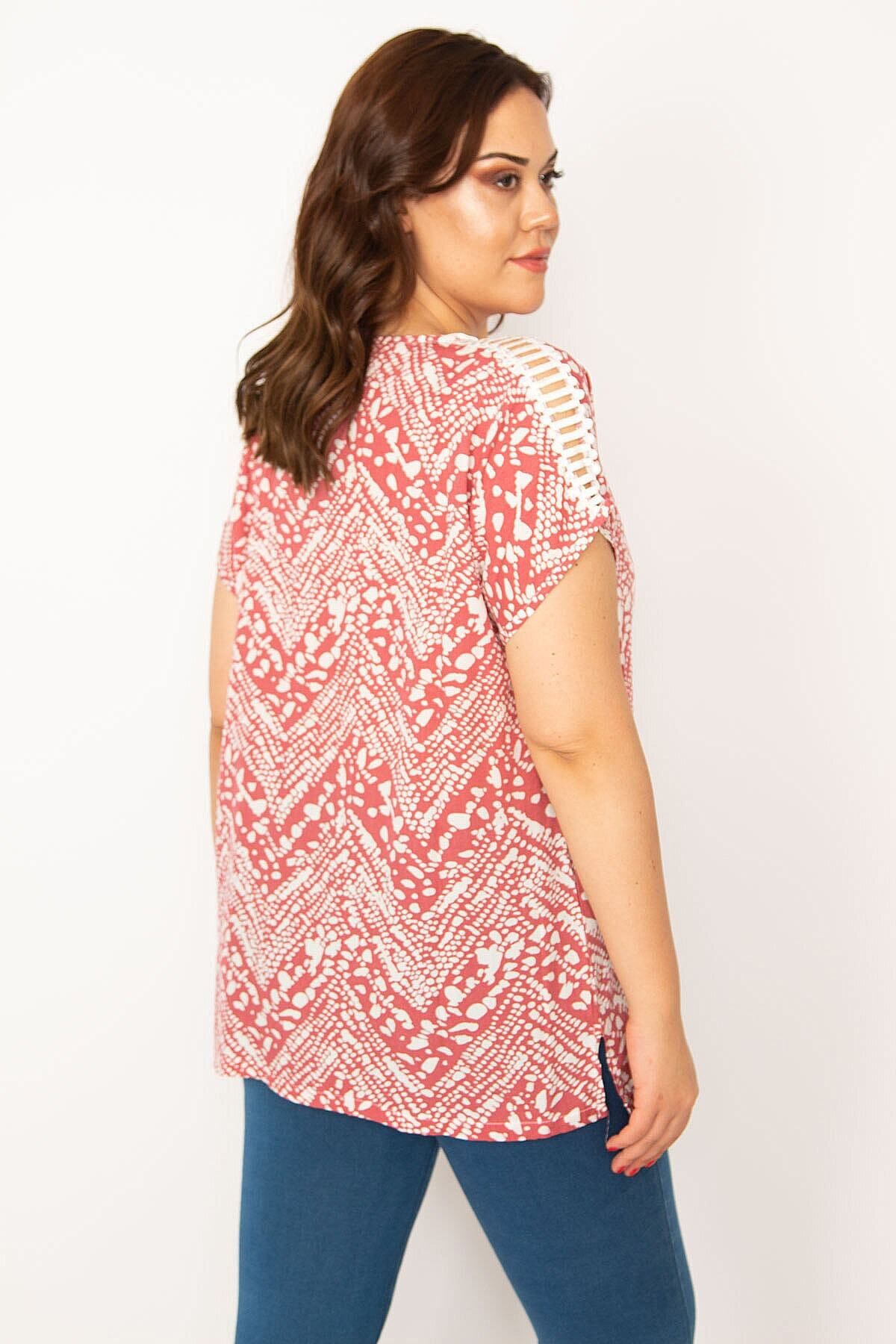 Şans-Women's Large Size Colorful Shoulder Lace Woven Fabric Collar Lace Blouse 65n33536 4