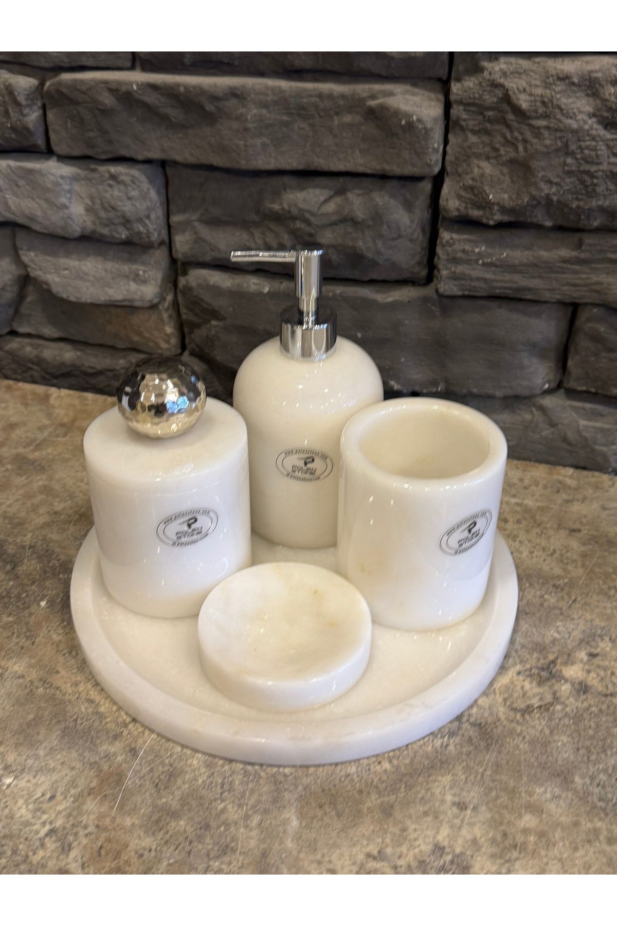 Polen Stone-White Marble 5-Piece Bathroom Set – Bring Natural Elegance to Your Home 1