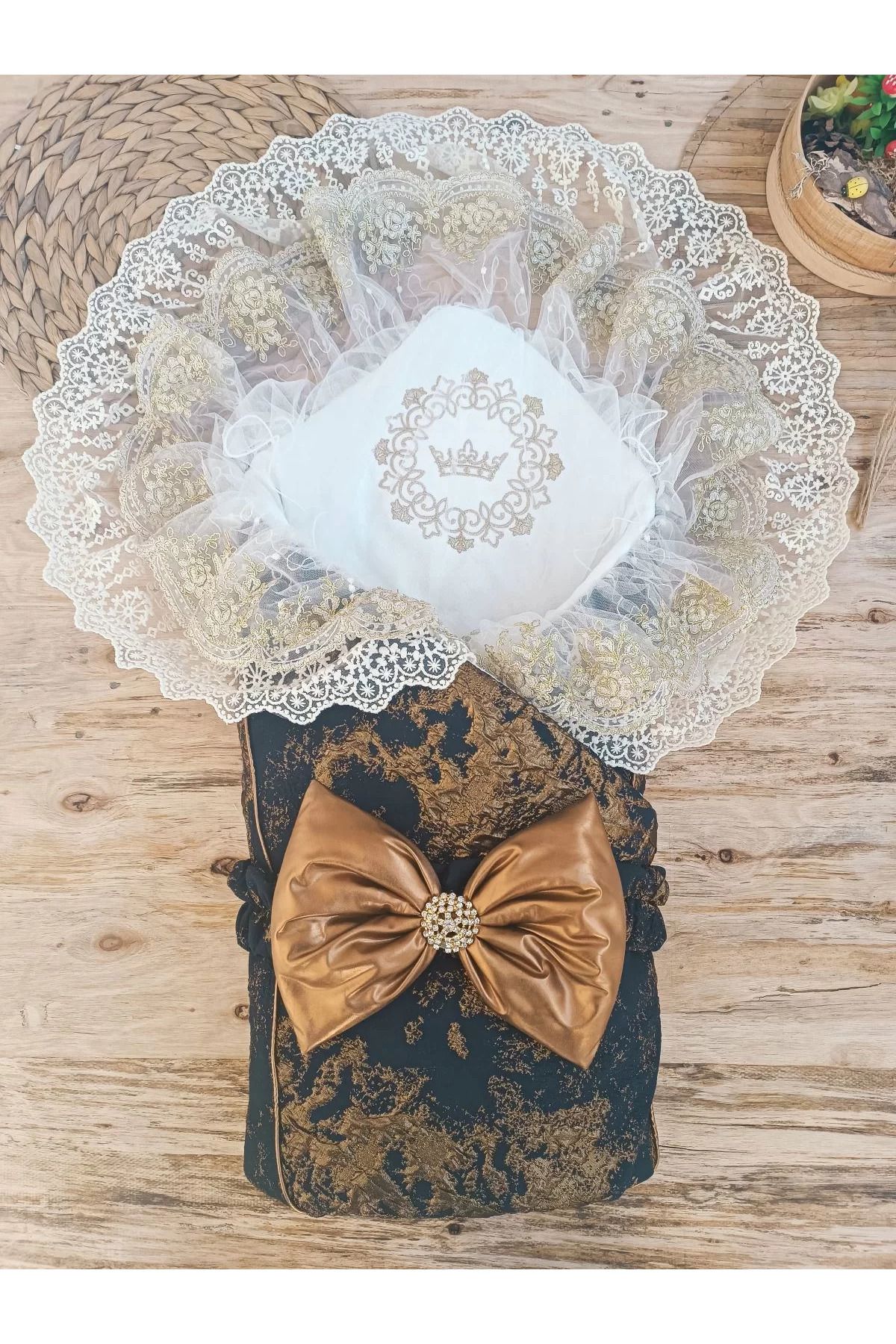 yusuftex Yenidoğan Kendinden Desenli Krom Fiyonklu Bebek Battaniyesi Kundak Bakır