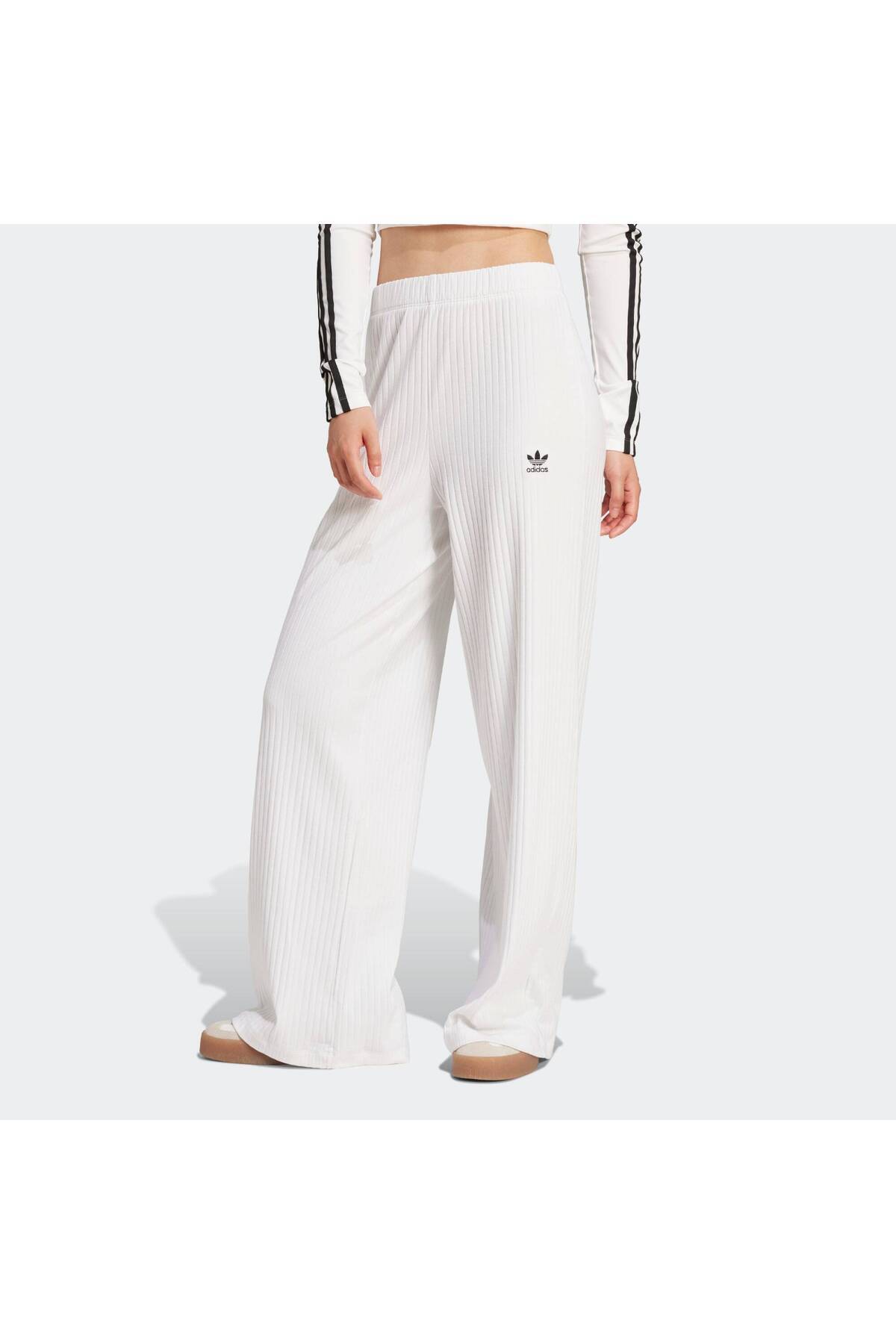 adidas Essentials Kadın Krem Pantolon (JD1497)