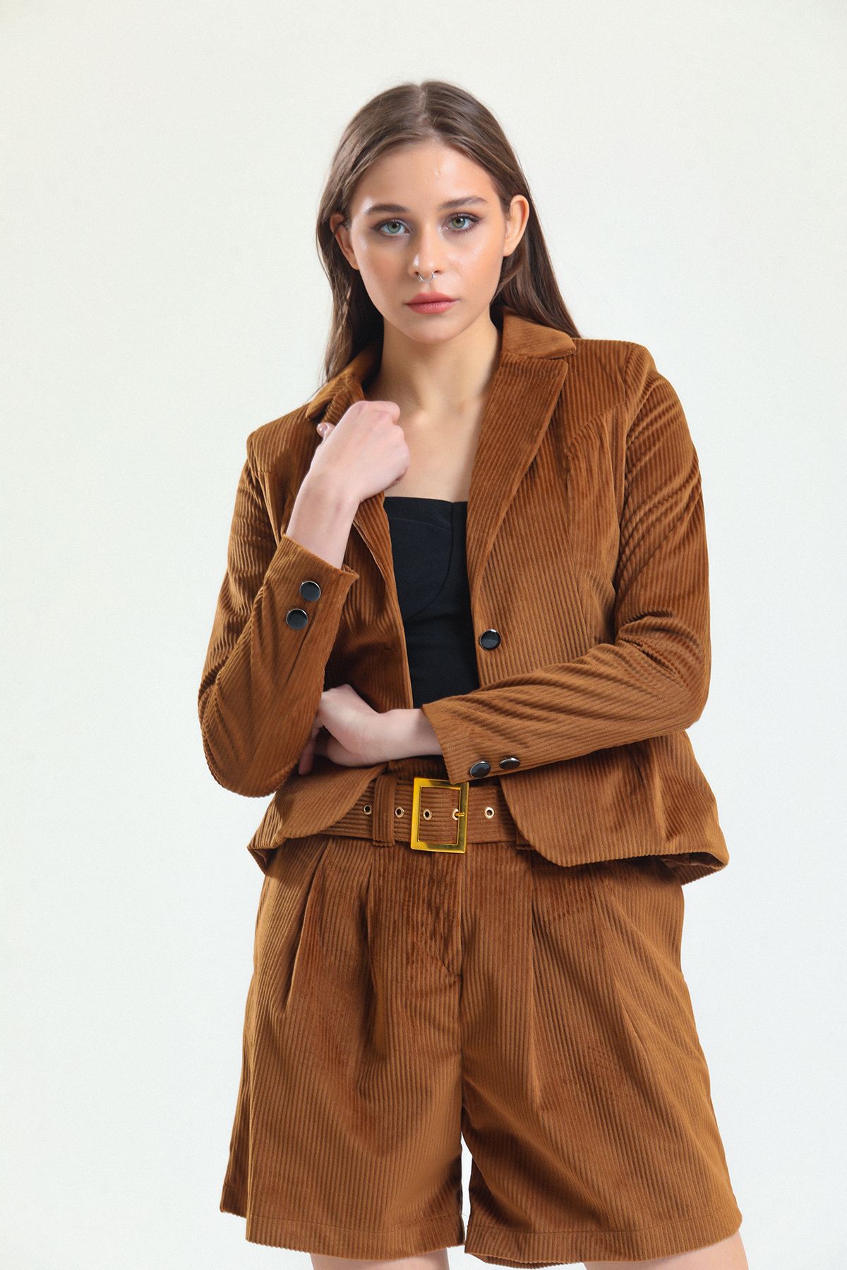Sense-Front Single Button Sleeve Cuffs Double Button Velvet Jacket| Ckt32588 Tan 2